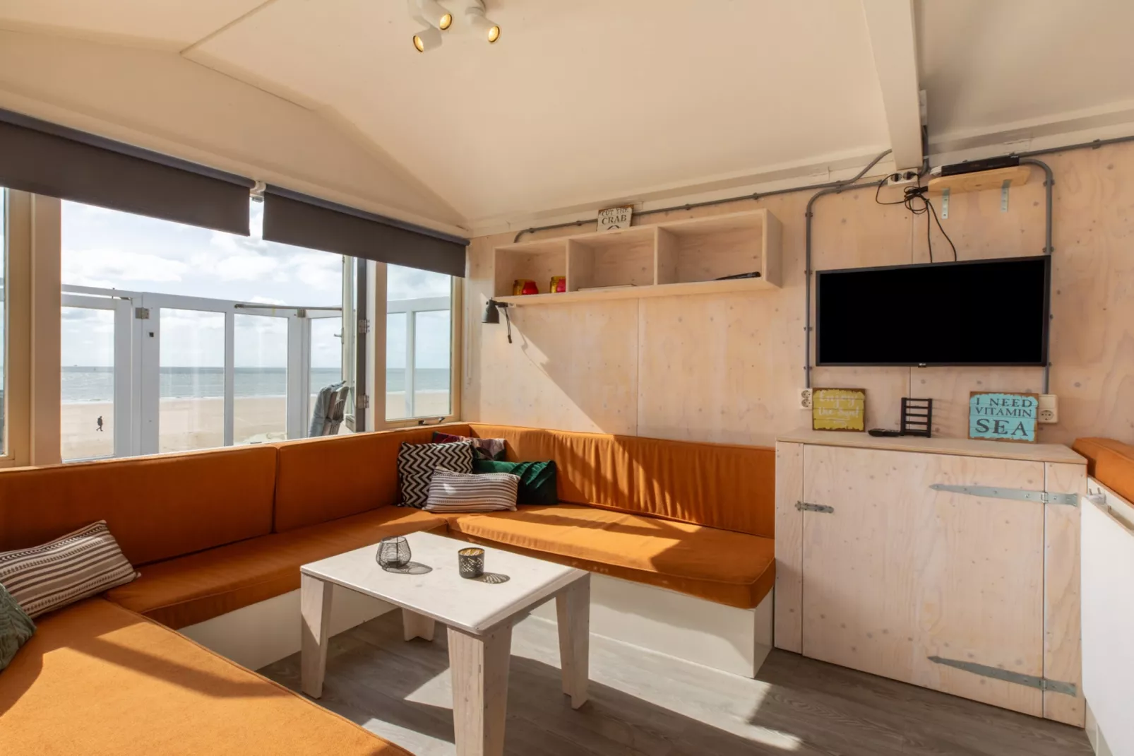 Strand Dishoek 345/346-Woonkamer