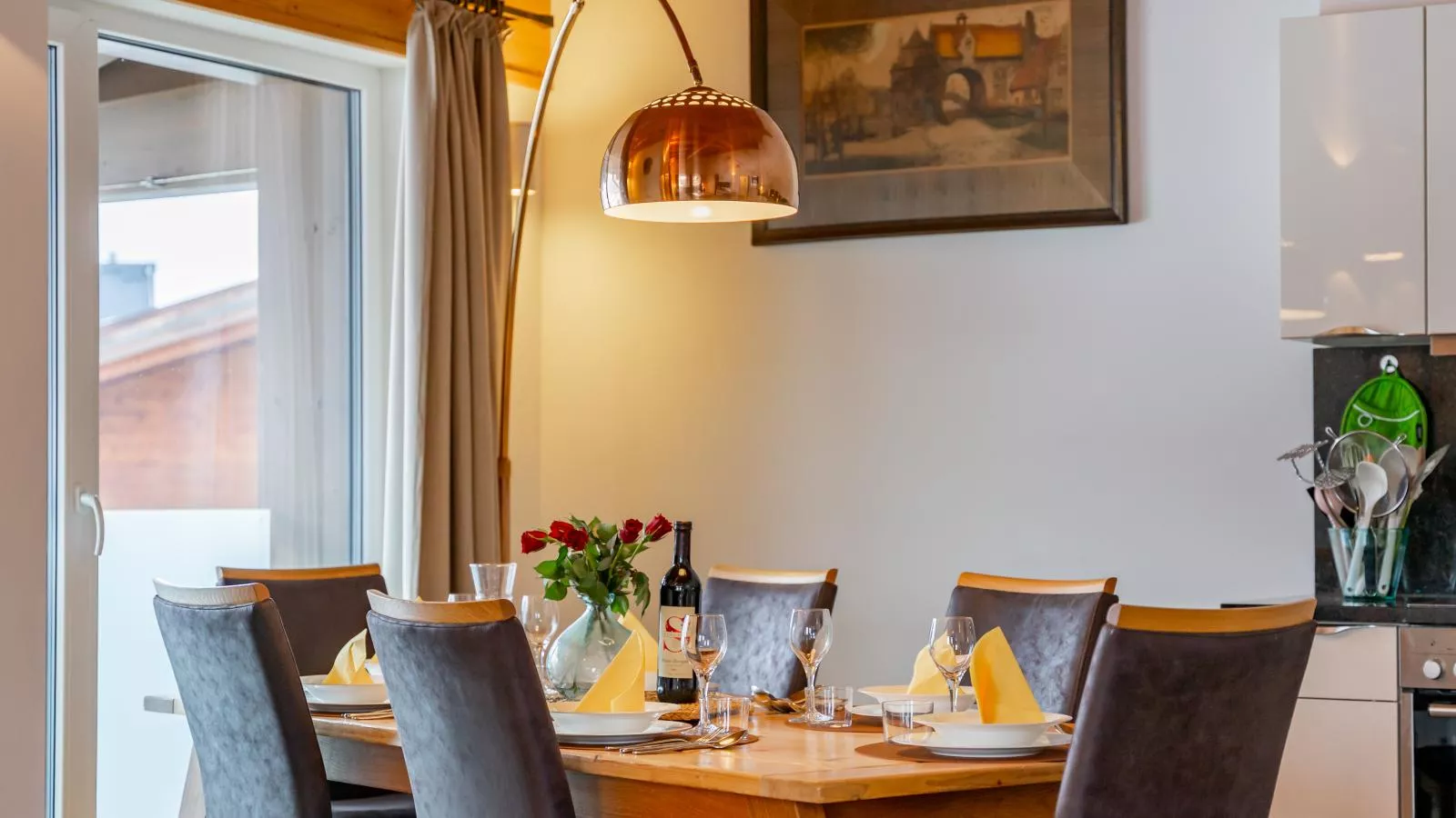 Salzach Lodge-Eetkamer