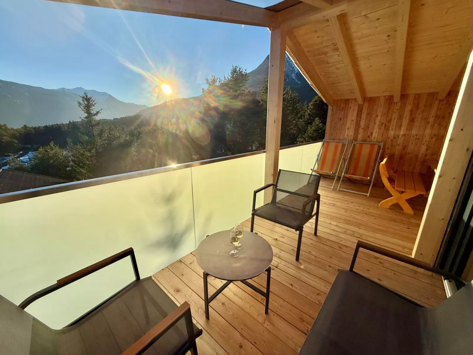 SKYLIGHT Chalet-Buiten