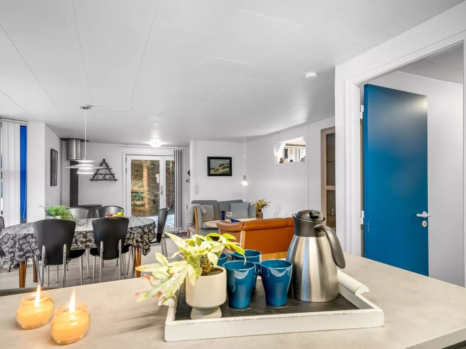 "Allyson" -  from the sea-Binnen