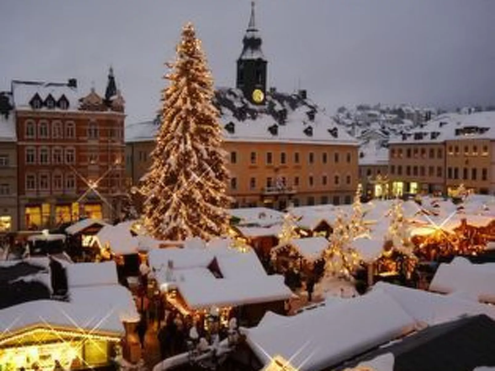 Appartement mit Blick auf das Wasser-Image-tags.info