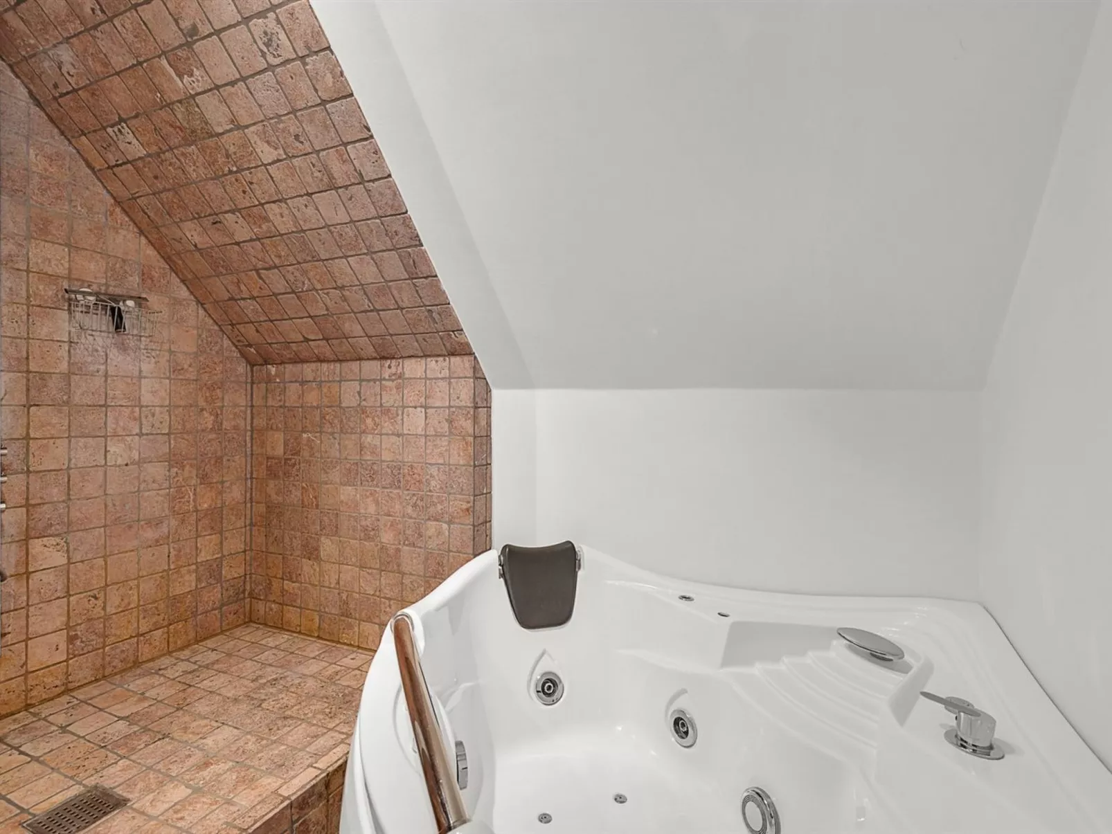 "Hanni" - 600m from the sea-Binnen