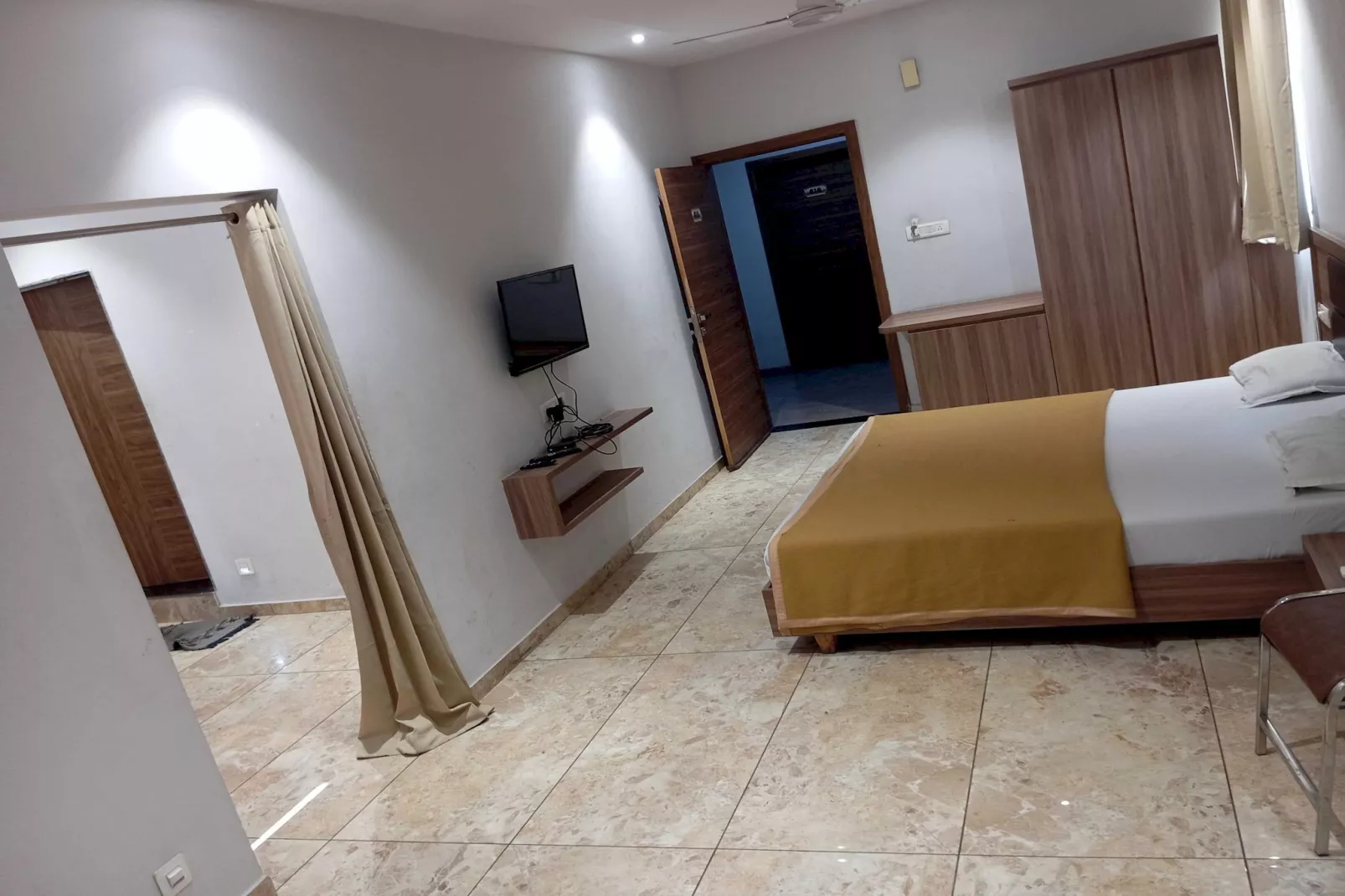 Collection O Kalol Junction Formerly Hotel Prime Land - Slaapkamer