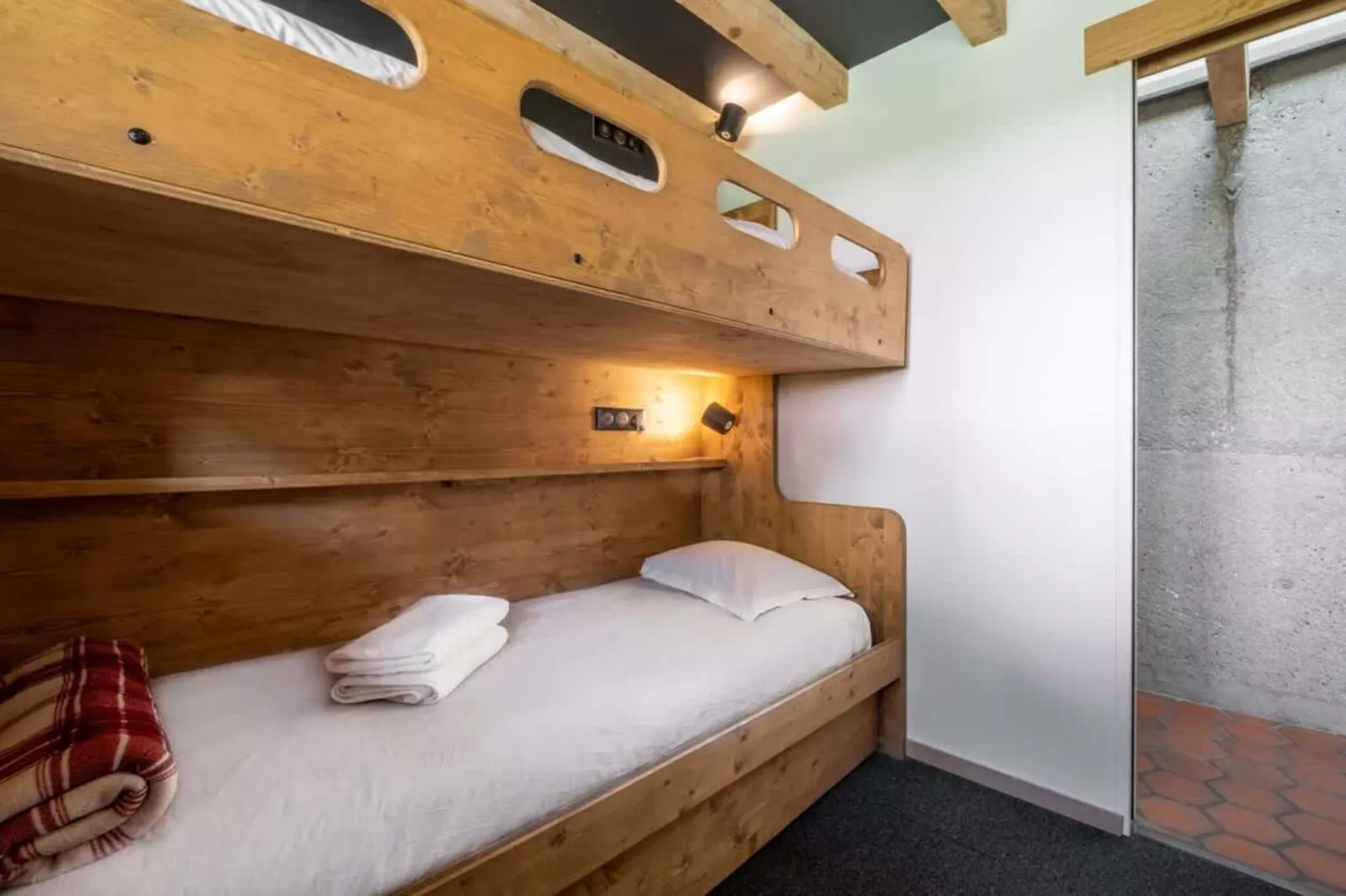 Châlet Racar pour 4 personnes centre ville et vue sur la montagne-Slaapkamer