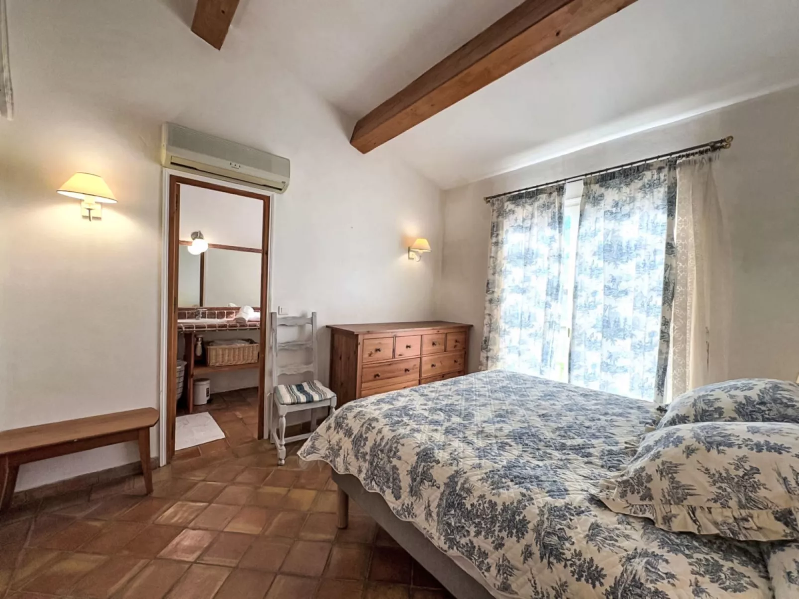 Le Grand Pin - Binnen