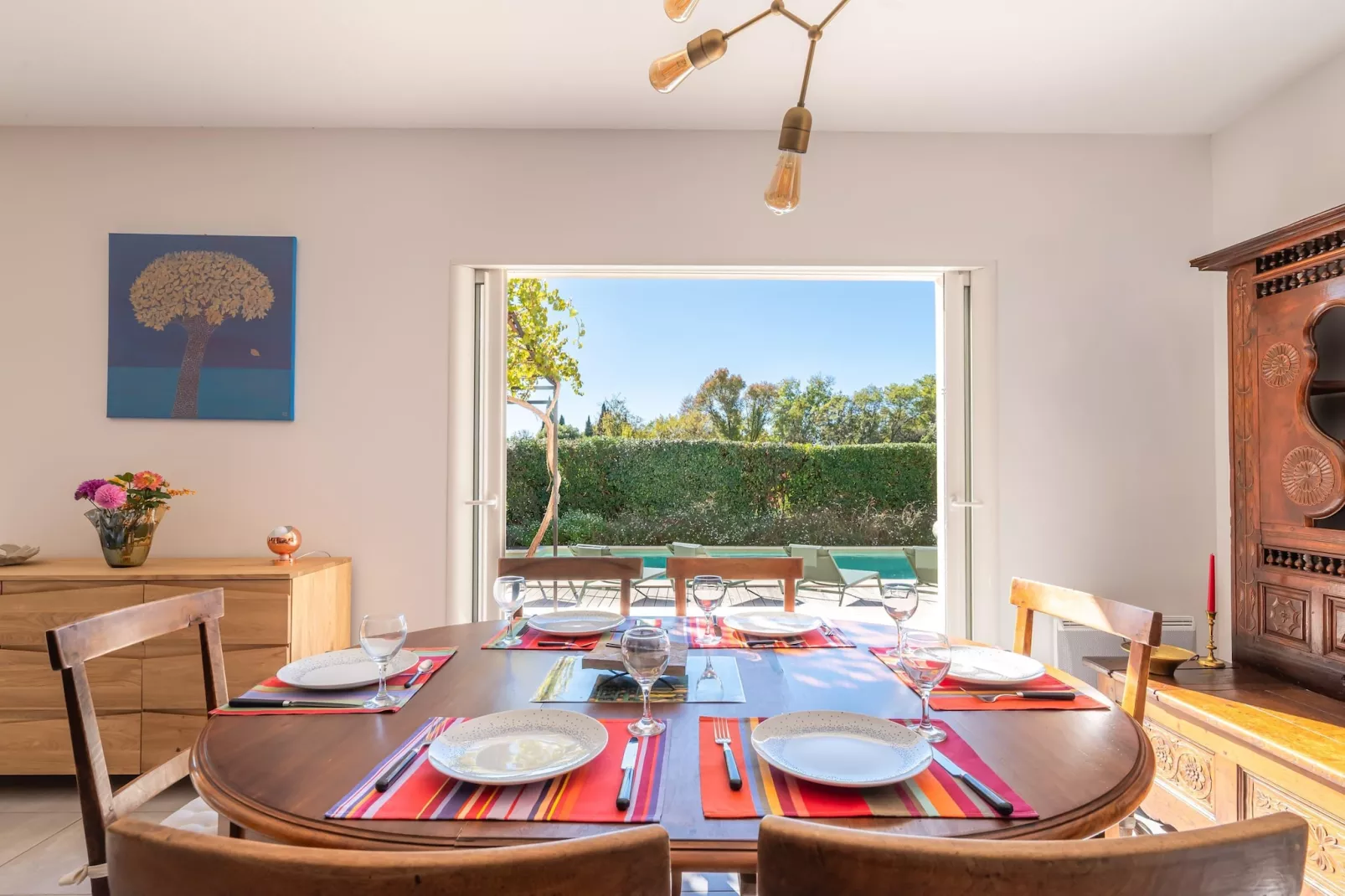 Mas Hortense-Eetkamer