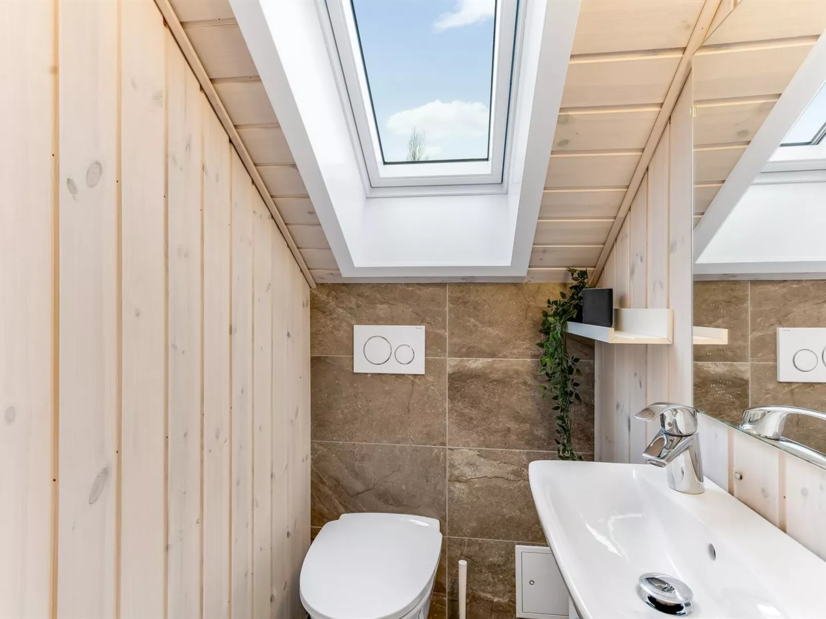 "Lycka" - 700m from the sea-Binnen