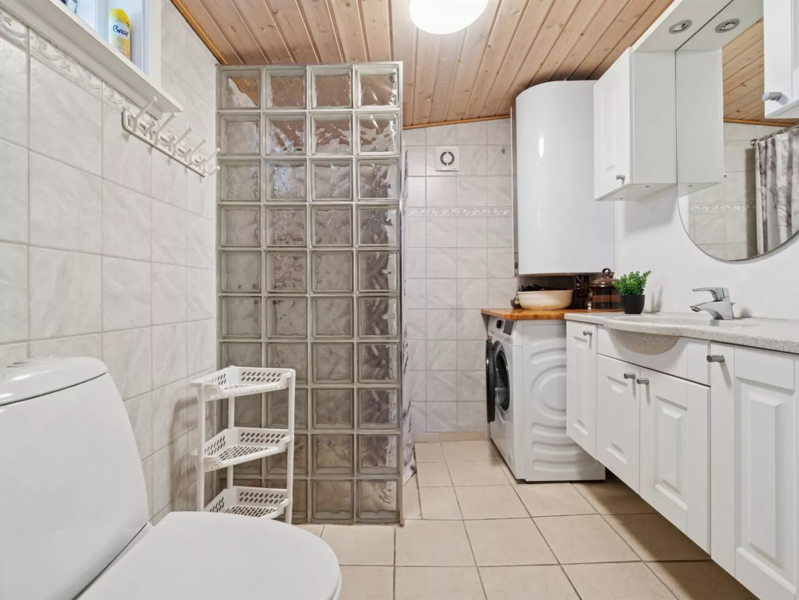 "Gottfrida" - 50m from the sea - Binnen