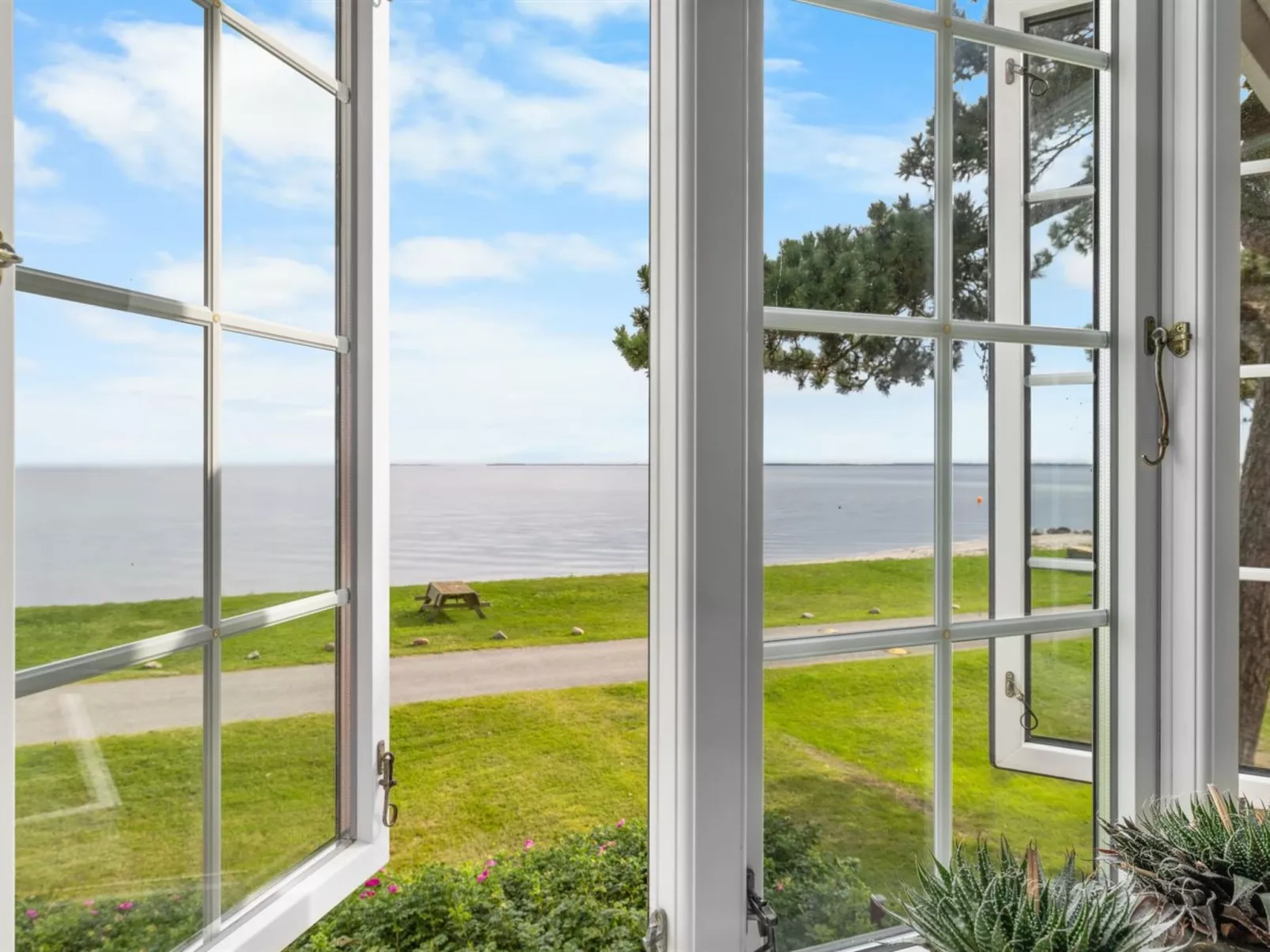 "Sila" - 25m from the sea - Buiten