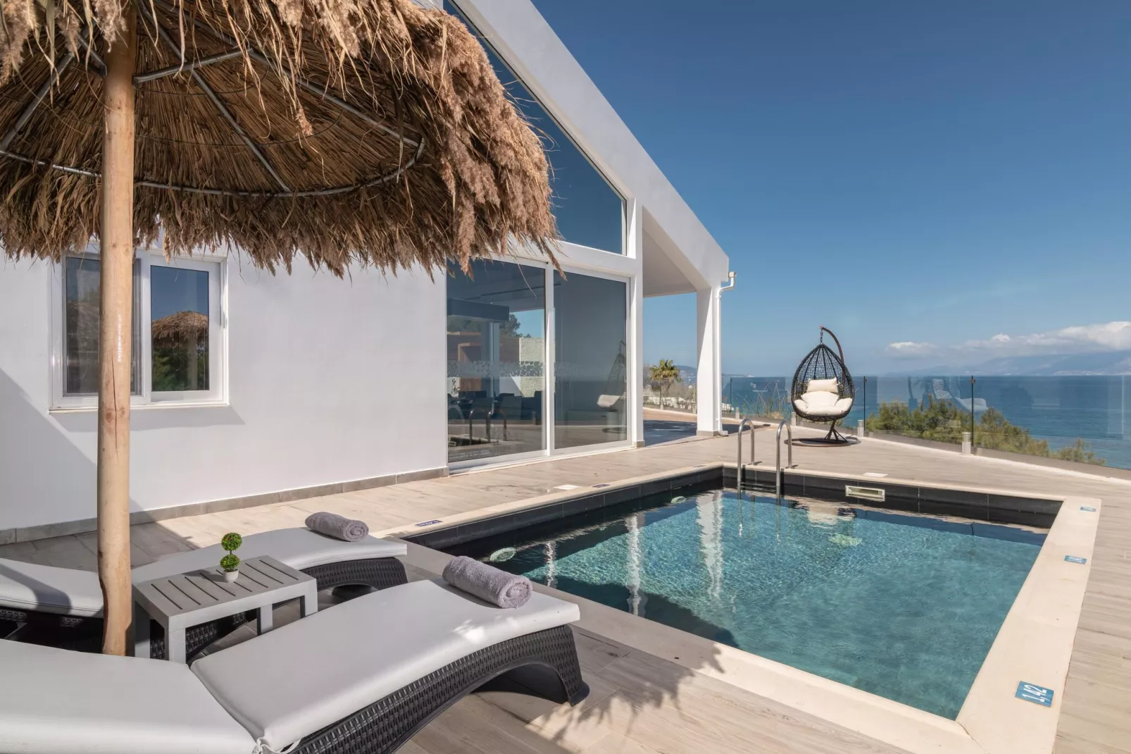 Luxury Villa Cavo Mare Meltemi-Zwembad