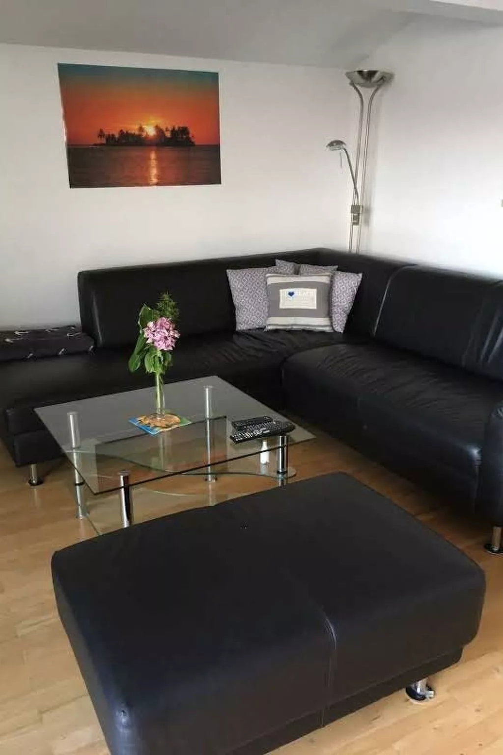 Dachwohnung mit Balkon und Seeblick - Image-tags.info