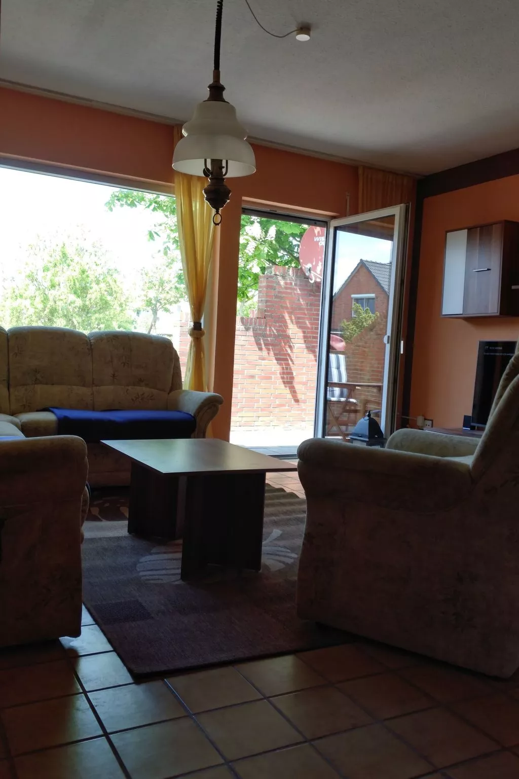 Mit Garten, Grill und Terrasse - Image-tags.info