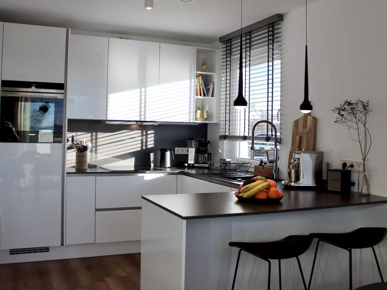 Hey Beachvilla - Image-tags.info