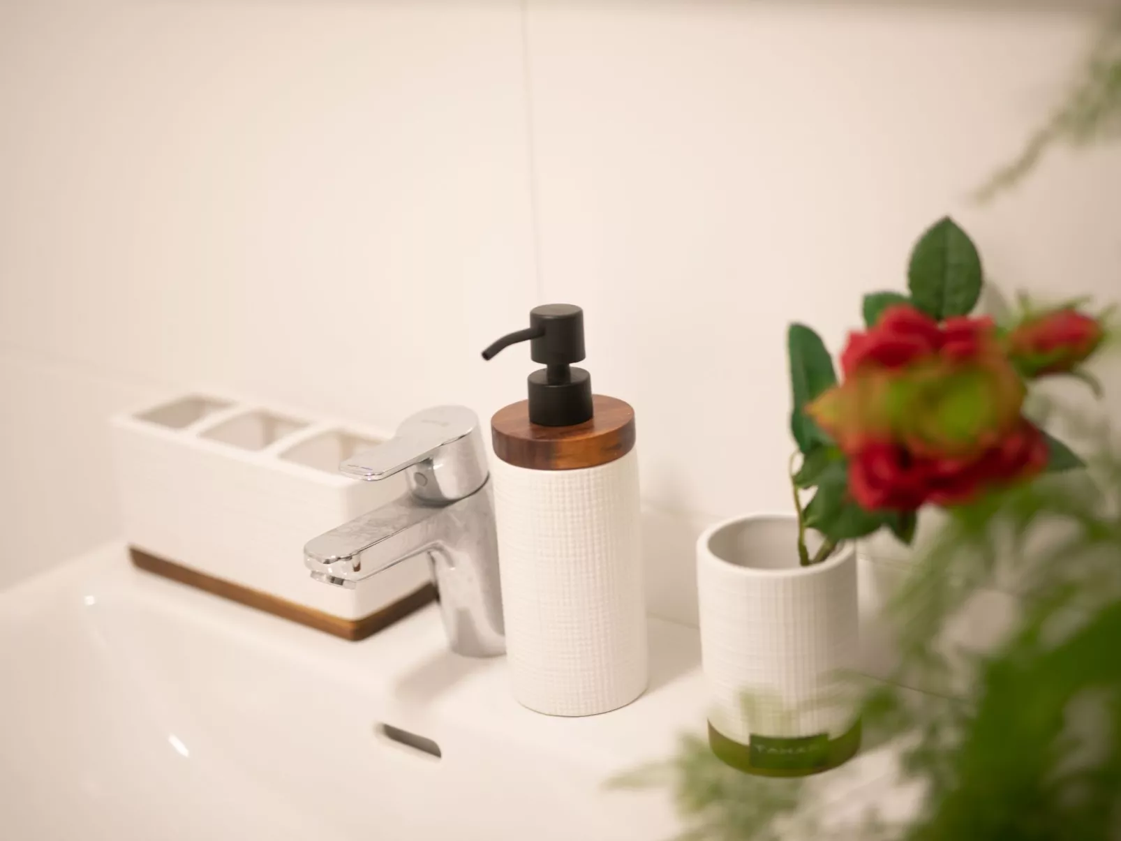 Moderne Wohnung in Kaisermühlen mit Garten und Panoramablick - Image-tags.info