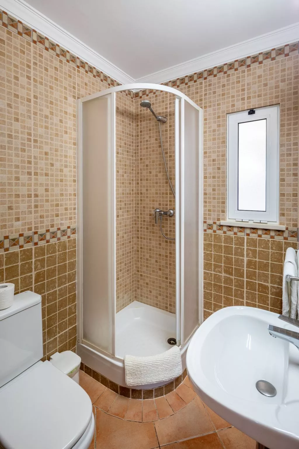 8 Schlafzimmer Villa, Pool, BBq, Strand - Image-tags.info