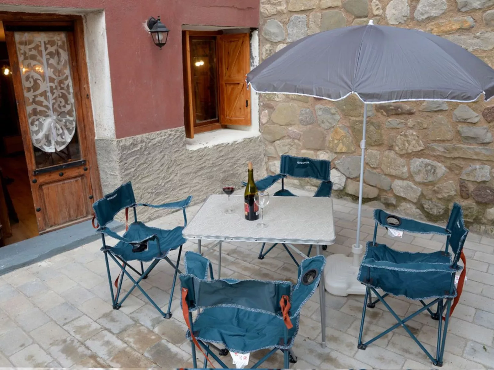 Rustikal-moderne Wohnung für 6 Personen - Pobla de Lillet - Image-tags.info