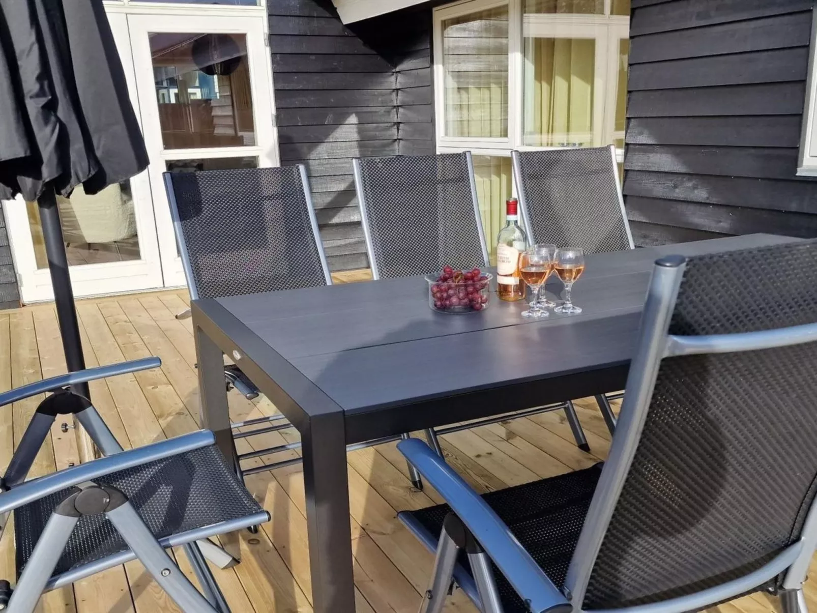 "Alisa" - 1.9km from the sea - Buiten