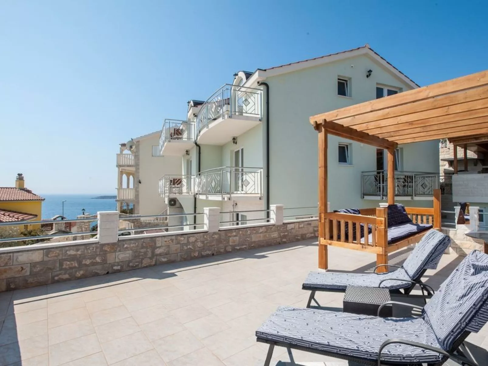 Villa "Villa Katy" mit Garten, Grill und Terrasse - Image-tags.info