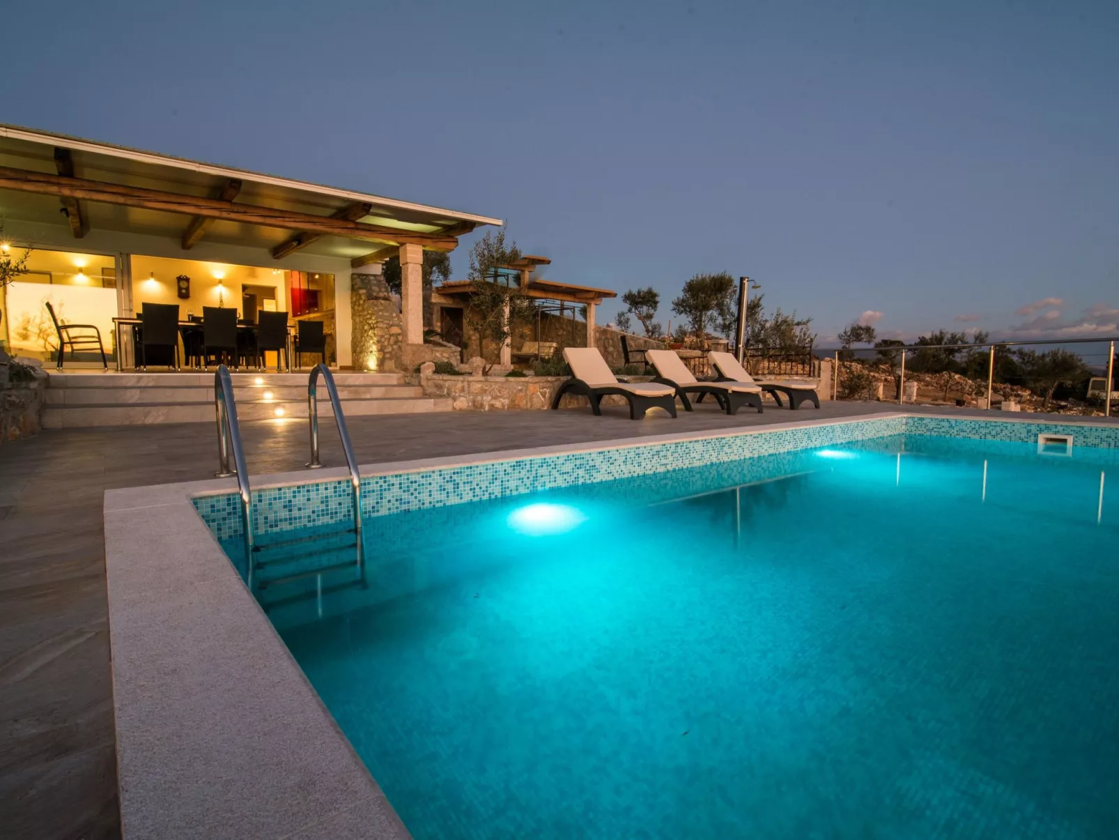 "Natura" direkt am Strand - Image-tags.info