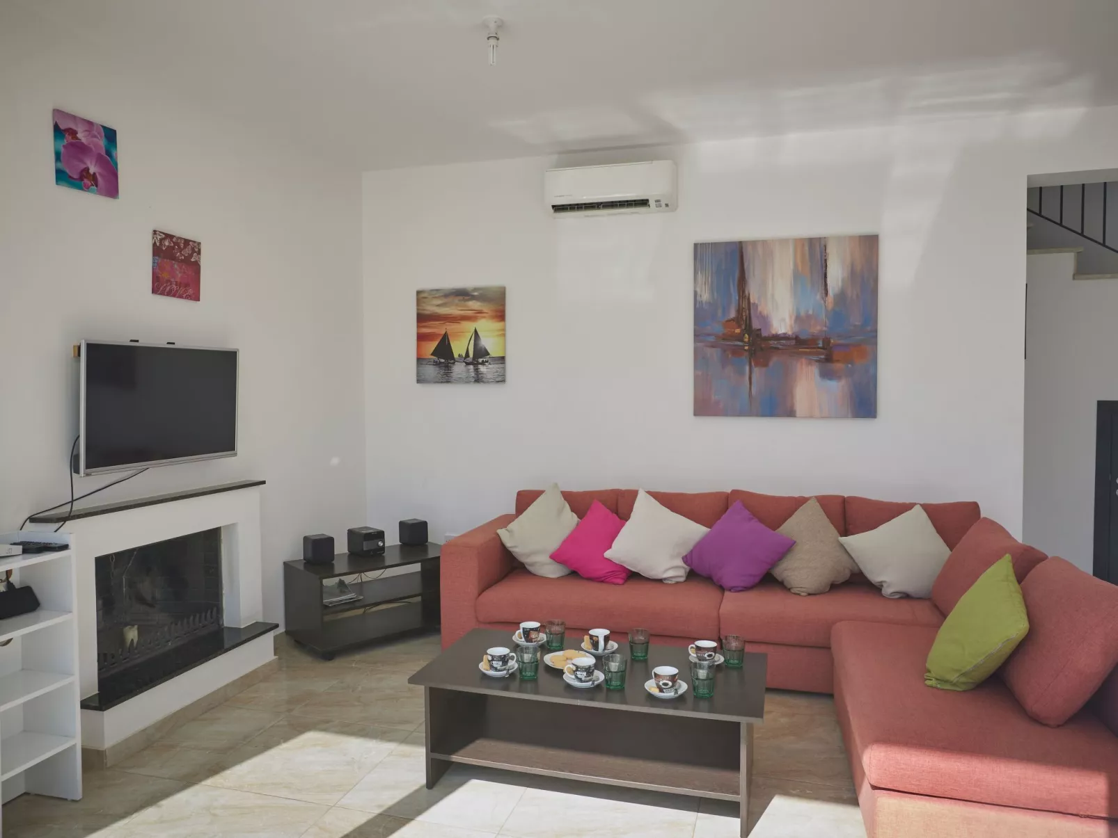 Villa Pearl PE17 in Paralimni mit privatem Parkplatz - Image-tags.info