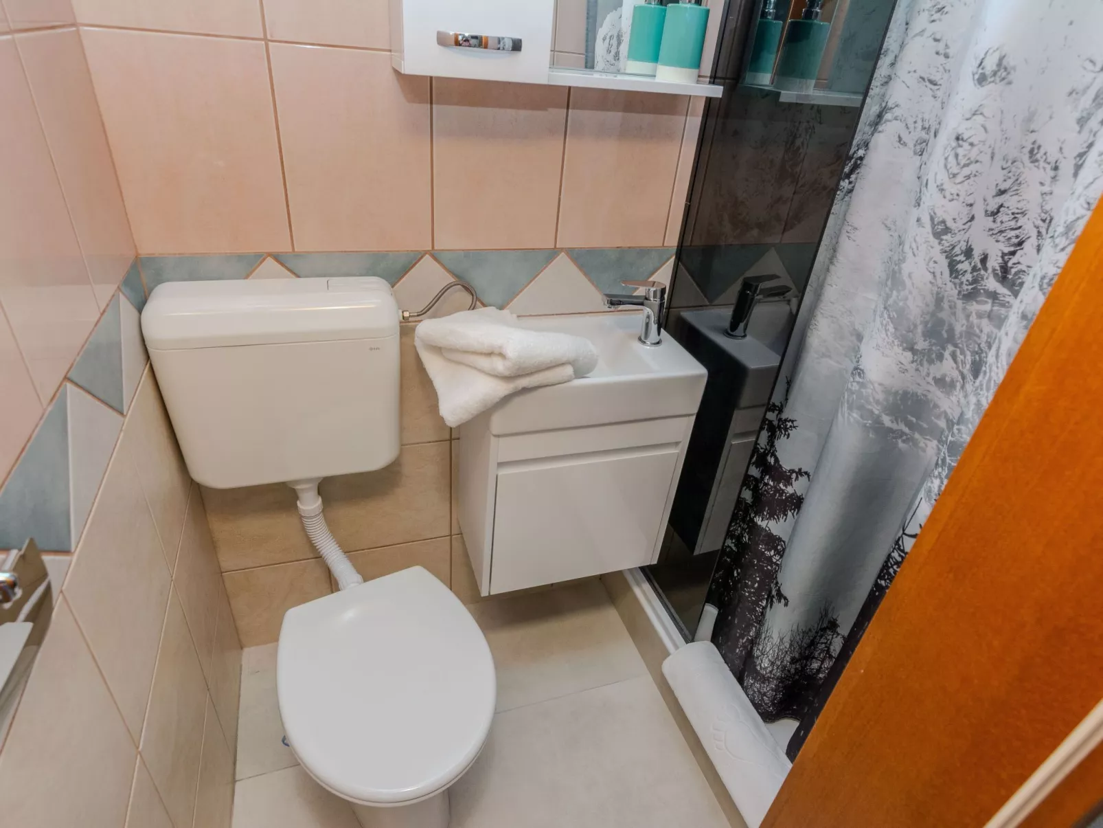 Apartment Tukara 1 - Image-tags.info