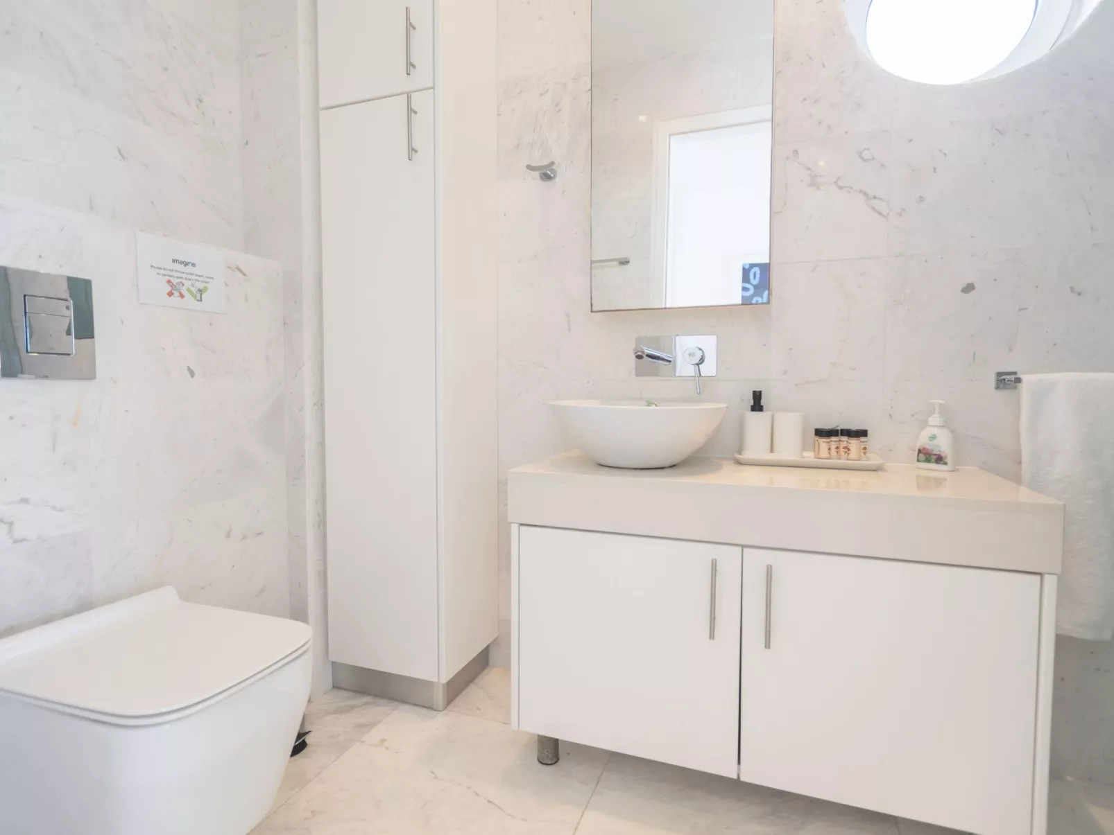 Luxuriöse Wohnung am Strand von Thalassa - Image-tags.info