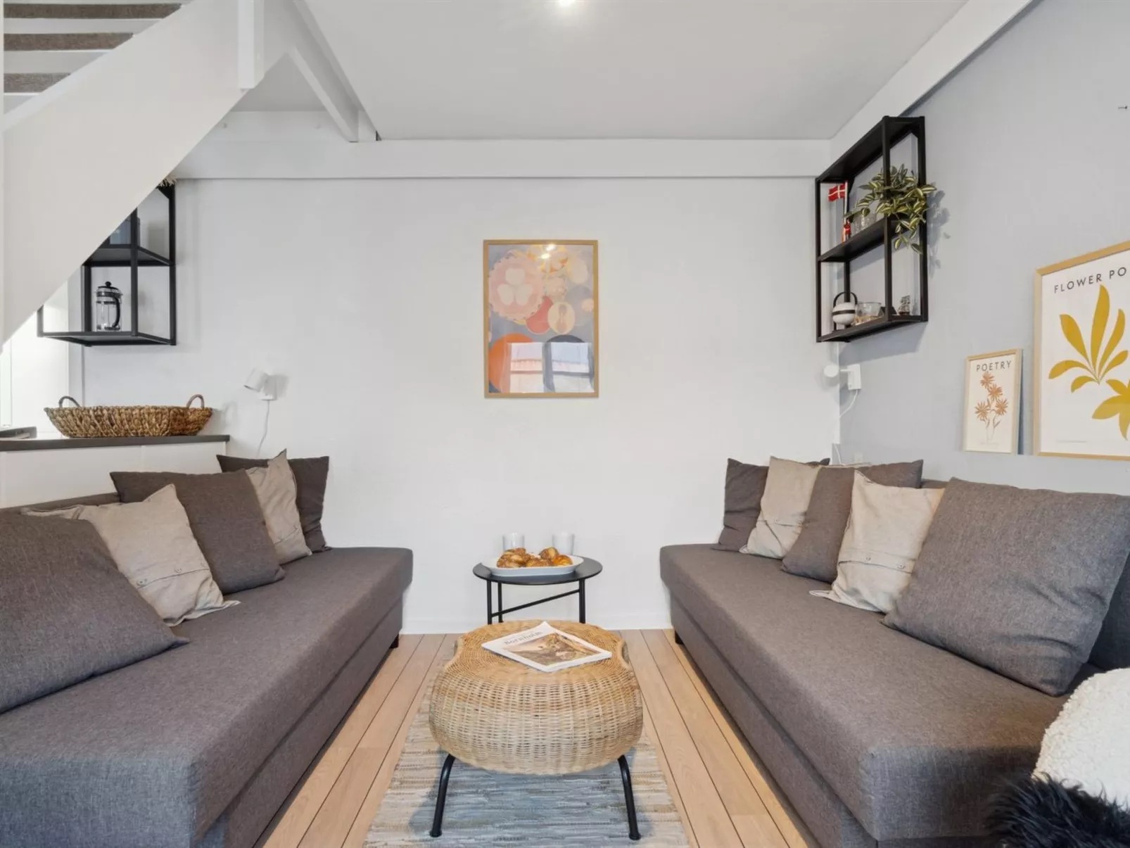 "Majvi" - 300m from the sea-Binnen