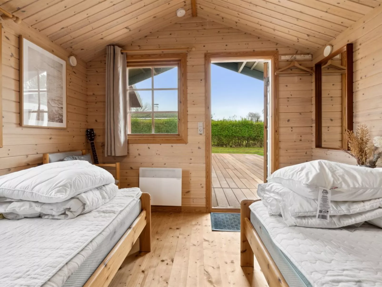 "Marlies" - 300m from the sea - Binnen