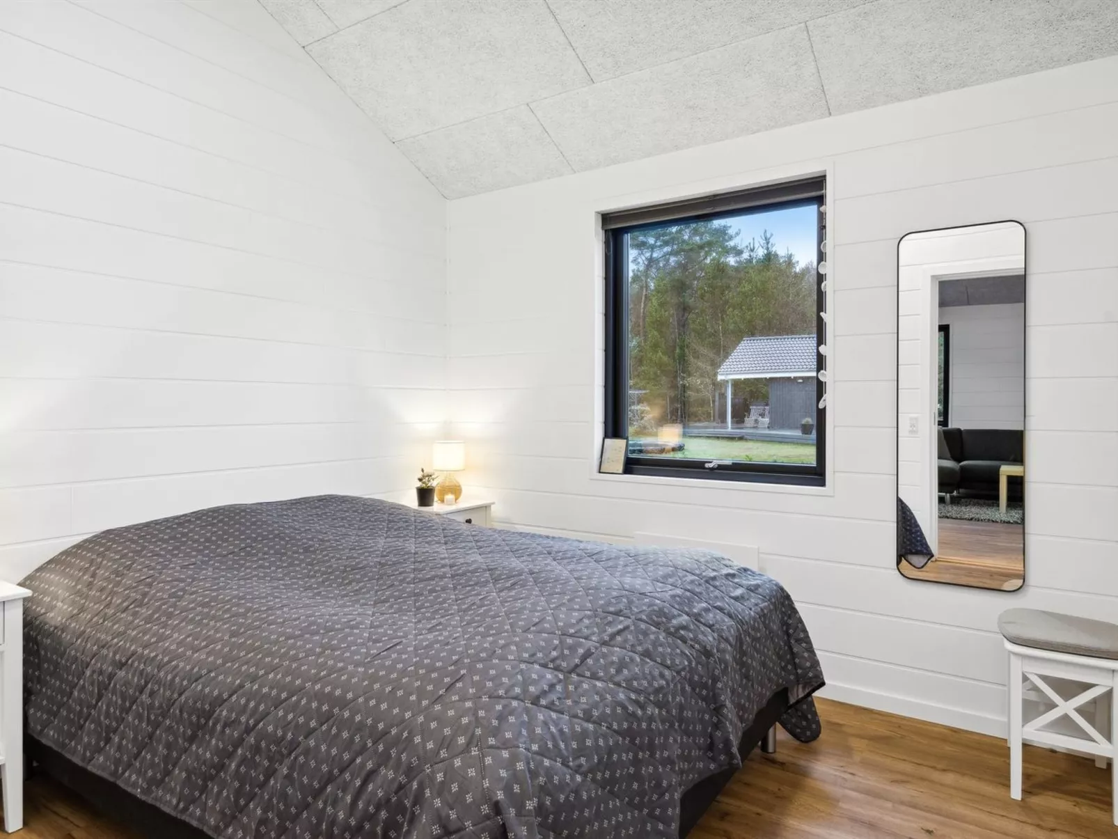 "Skakke" - 900m from the sea - Binnen