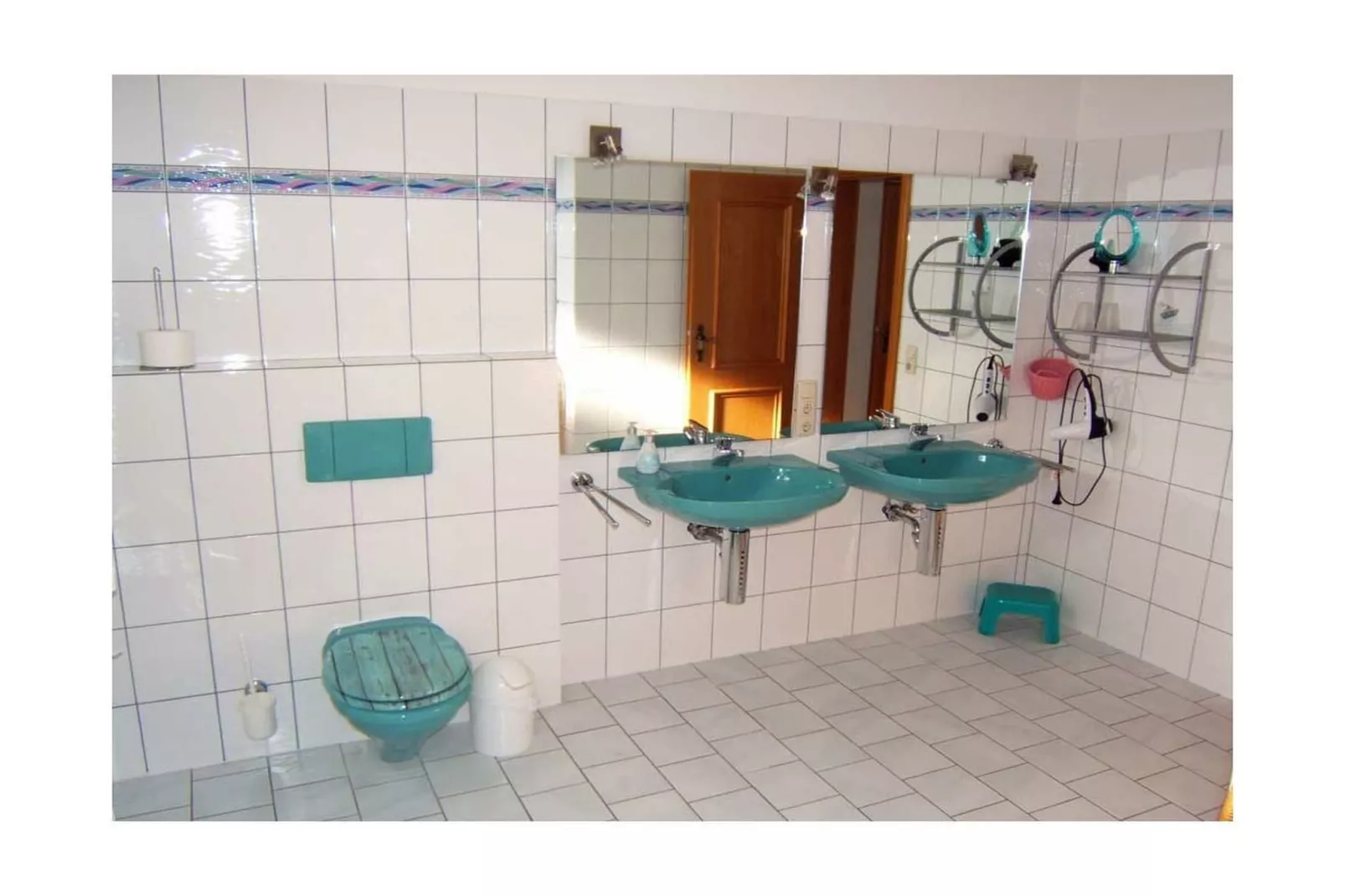 288200-Badkamer