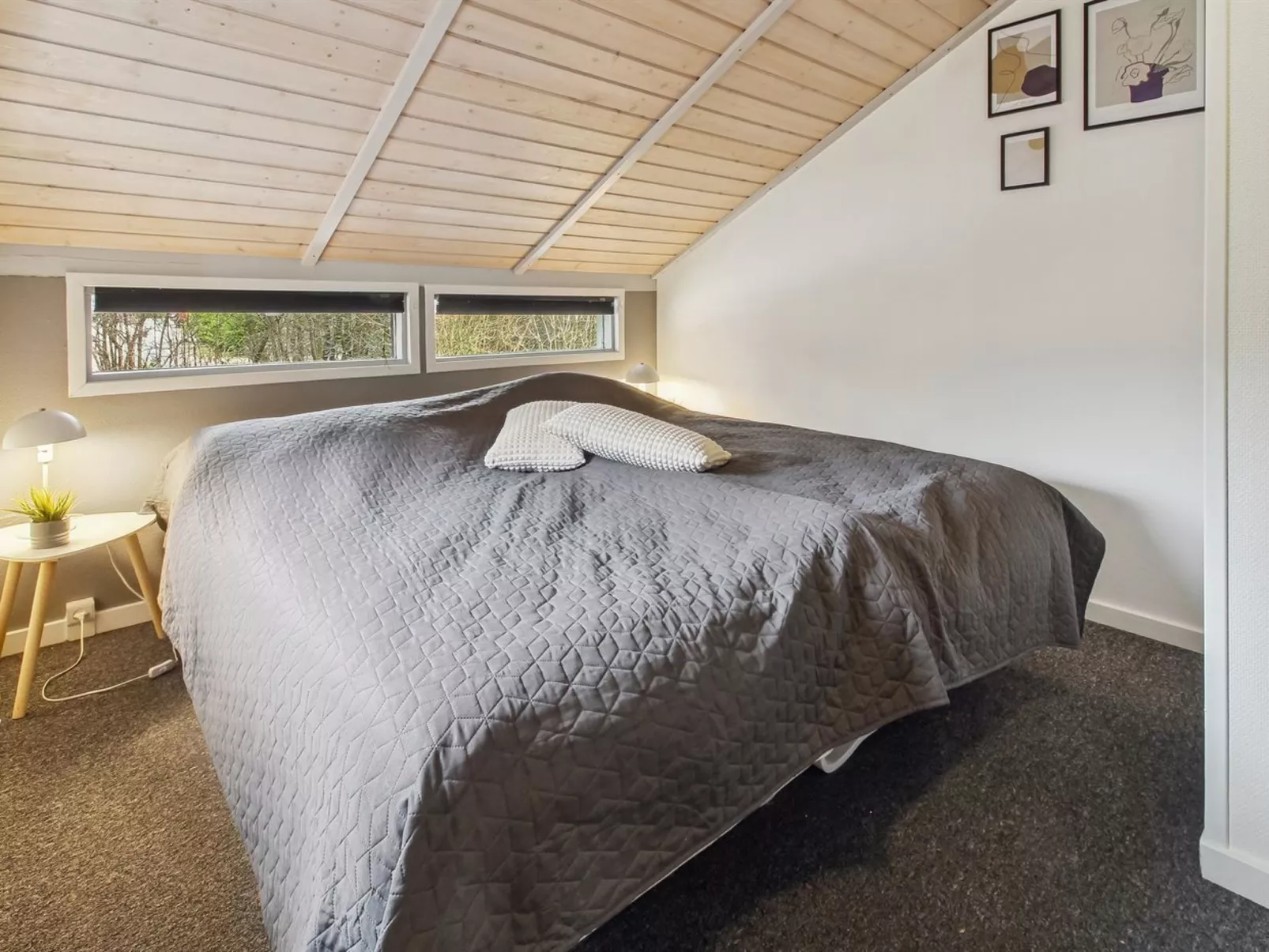 "Nedelko" - 30km from the sea-Binnen