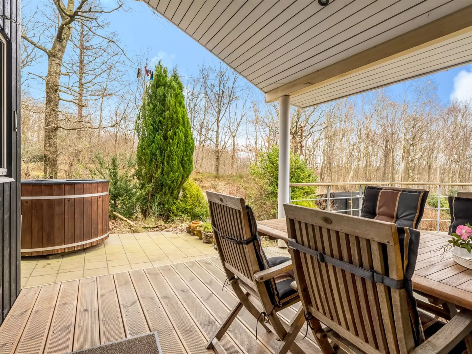 "Nico" - 70m to the fjord - Buiten