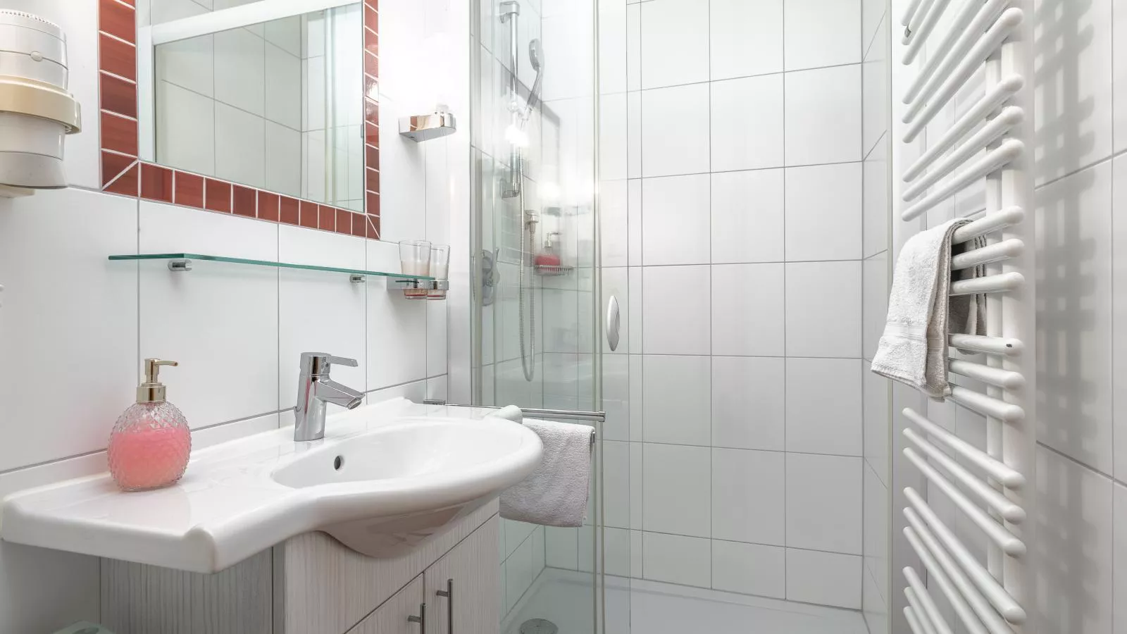 Landhaus Marchfeld Top 2-Badkamer