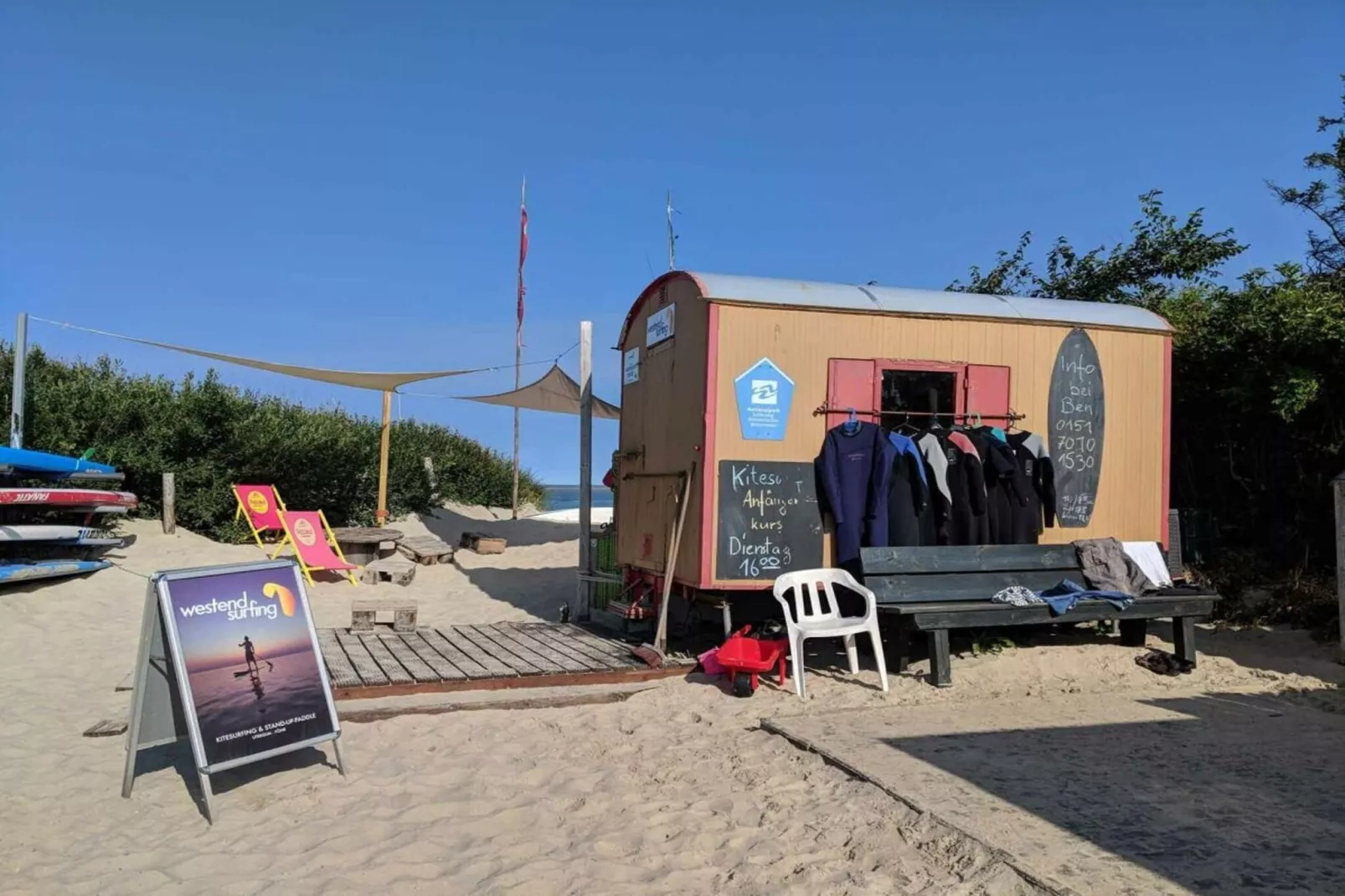 344550 - Buitenkant zomer