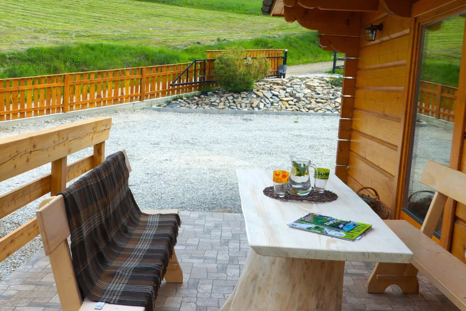 Domek pod Howyzem-Terrasbalkon