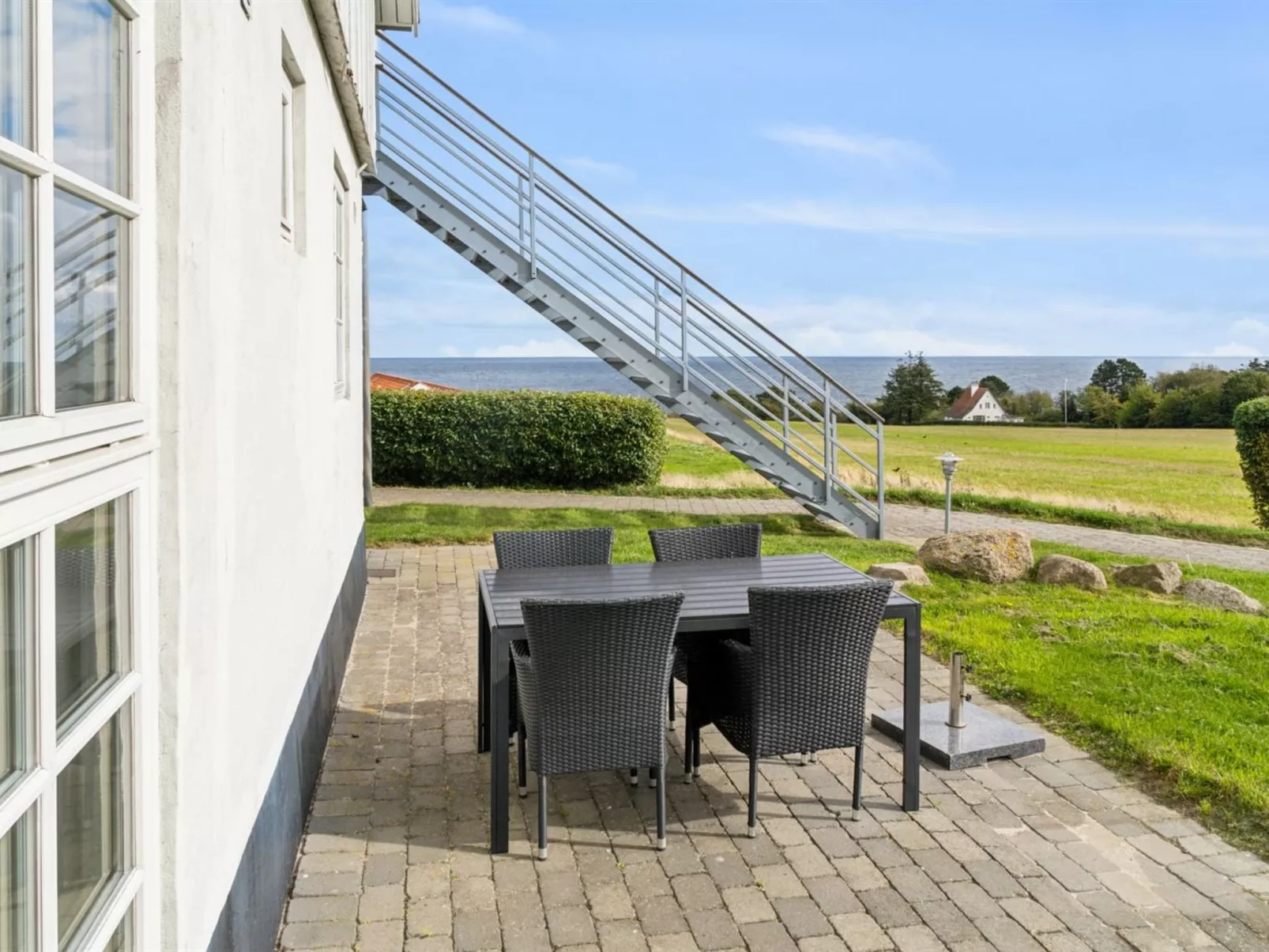 "Rafn" - 400m from the sea - Buiten