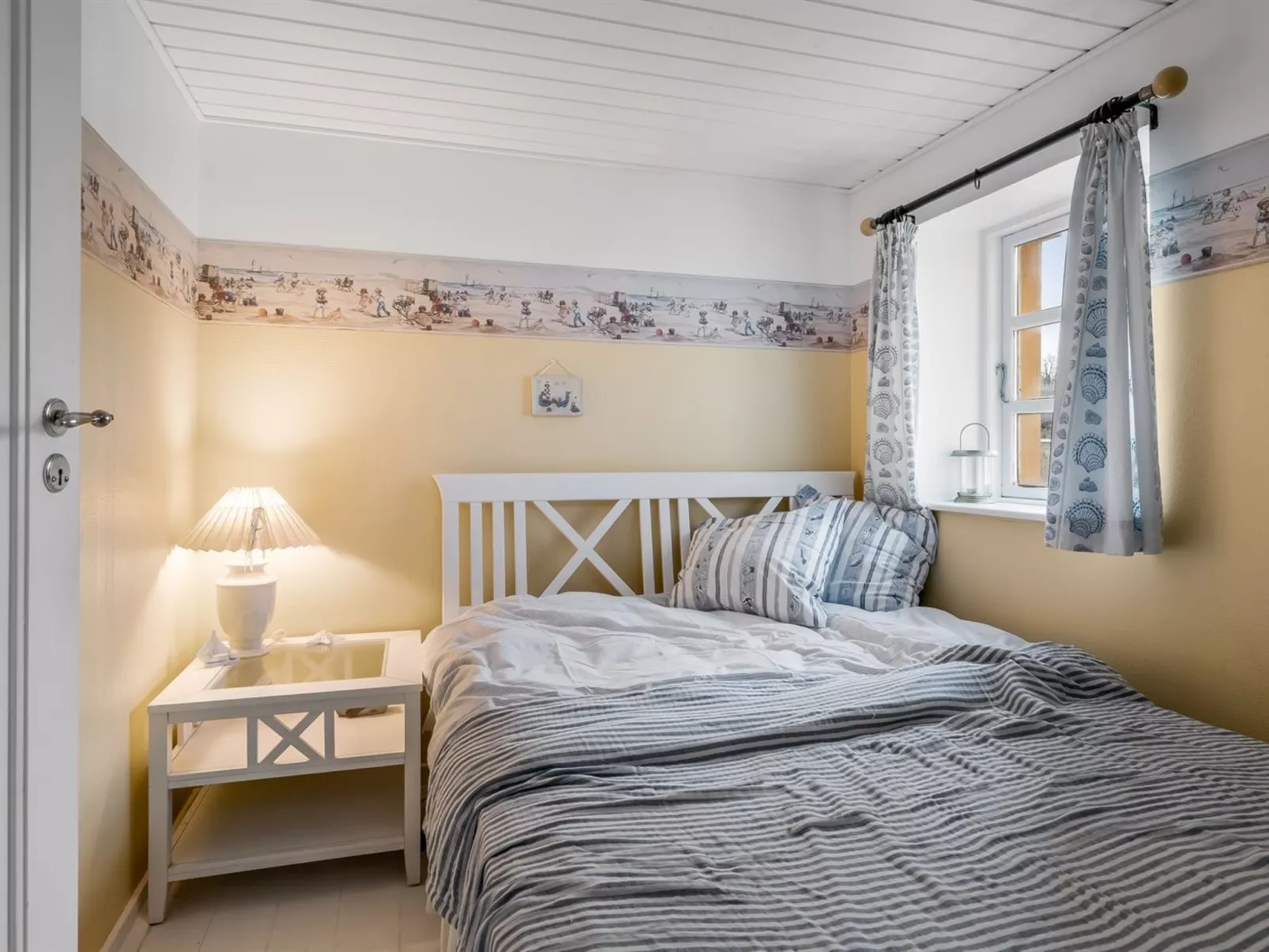 "Åsta" - 200m from the sea-Binnen