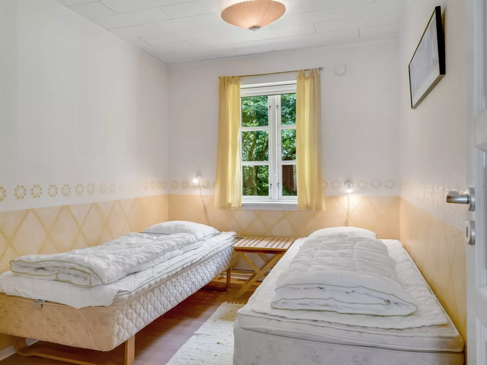 "Virve" - 100m to the fjord - Binnen