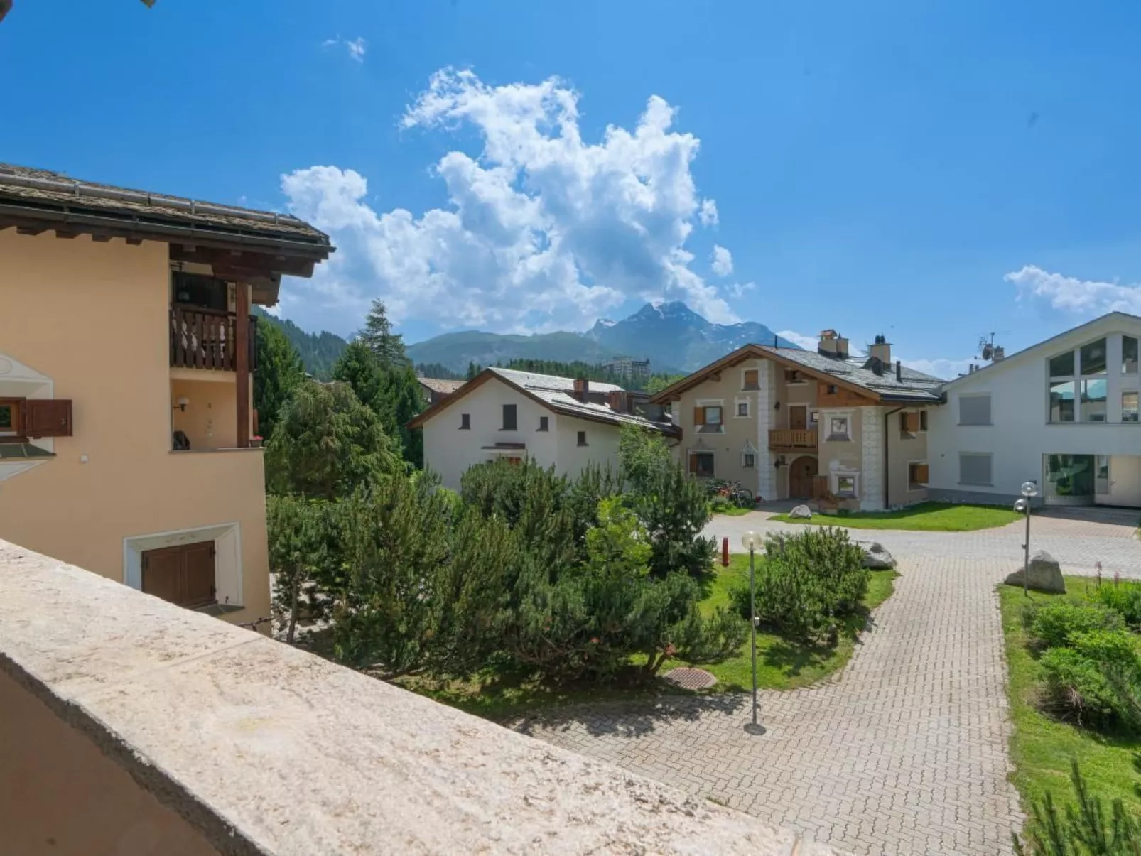 Chesa Polaschin B6 - Image-tags.info