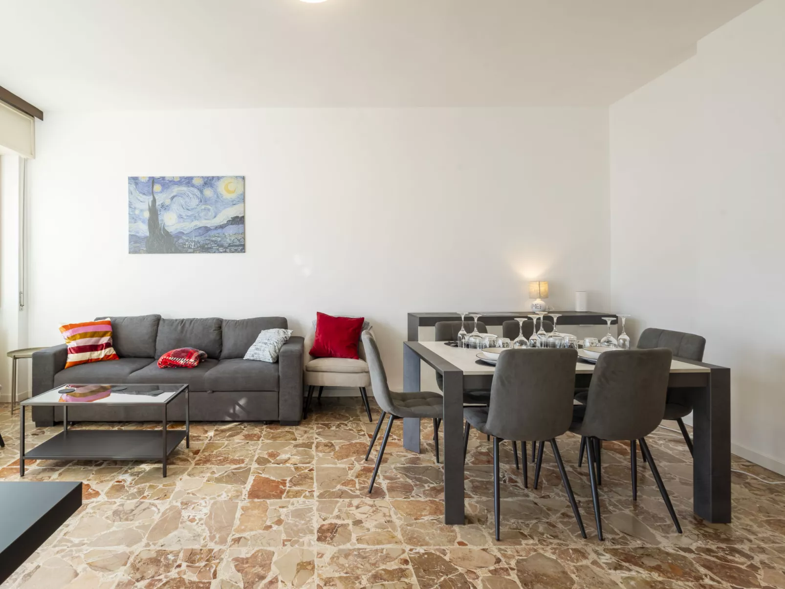 Lovere Balcony View - Binnen