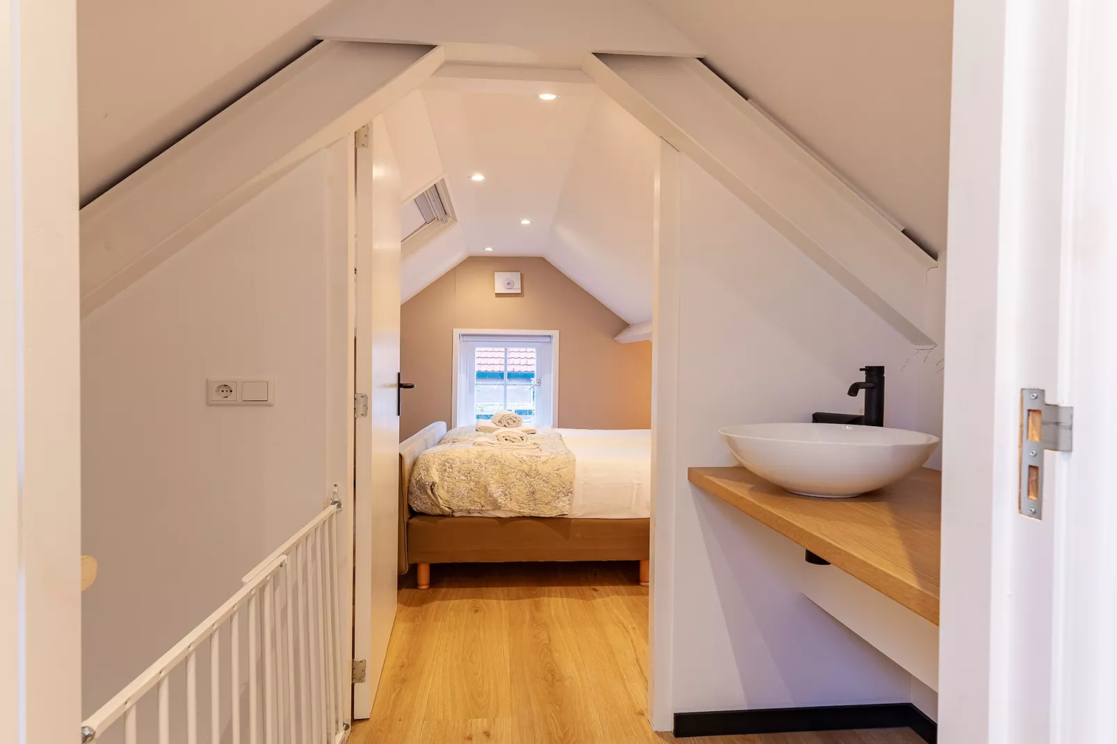 Holiday home - Schoolstraat 6a | Vrouwenpolder - Overloop