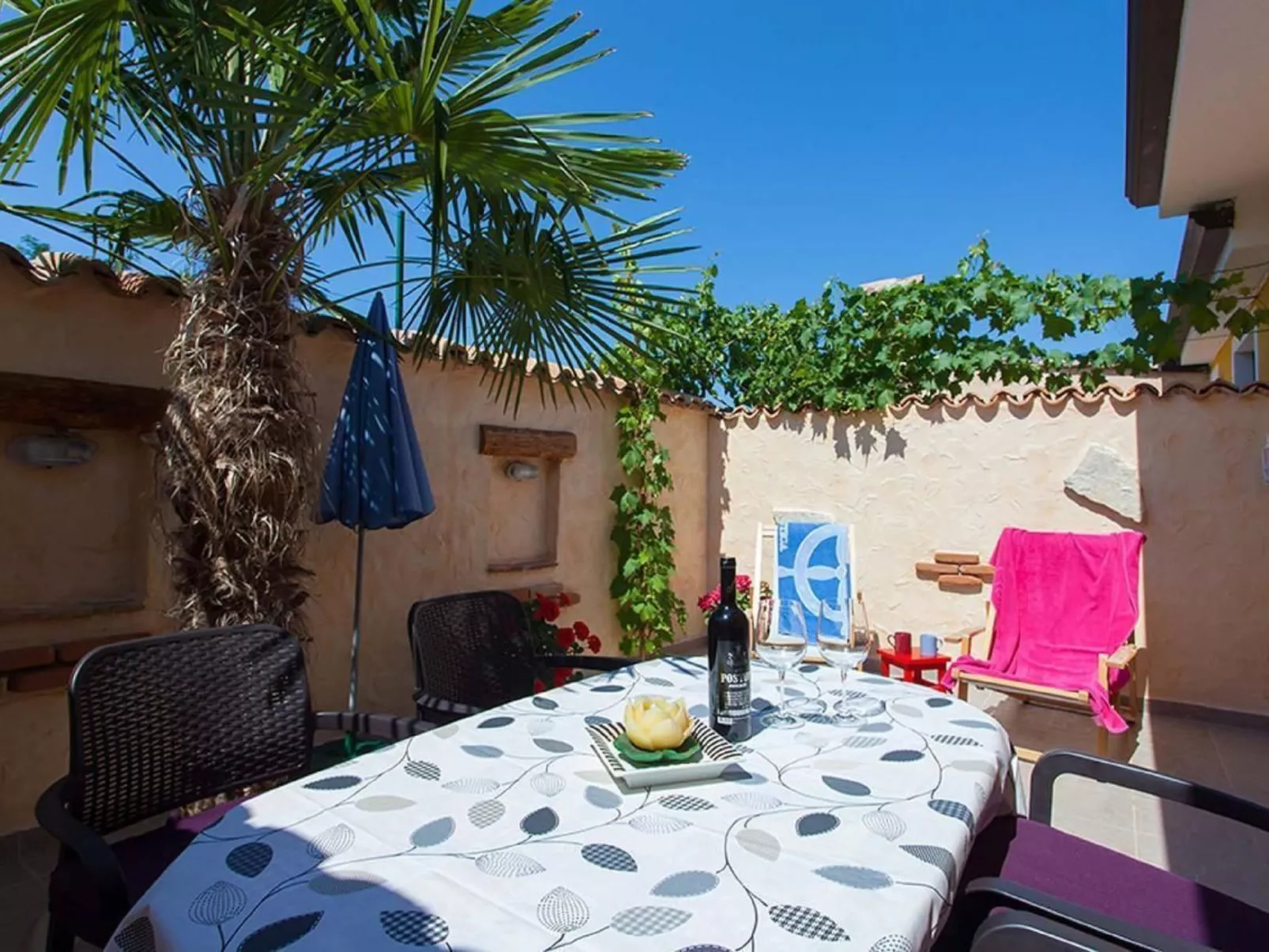 Haus Garden - Buiten