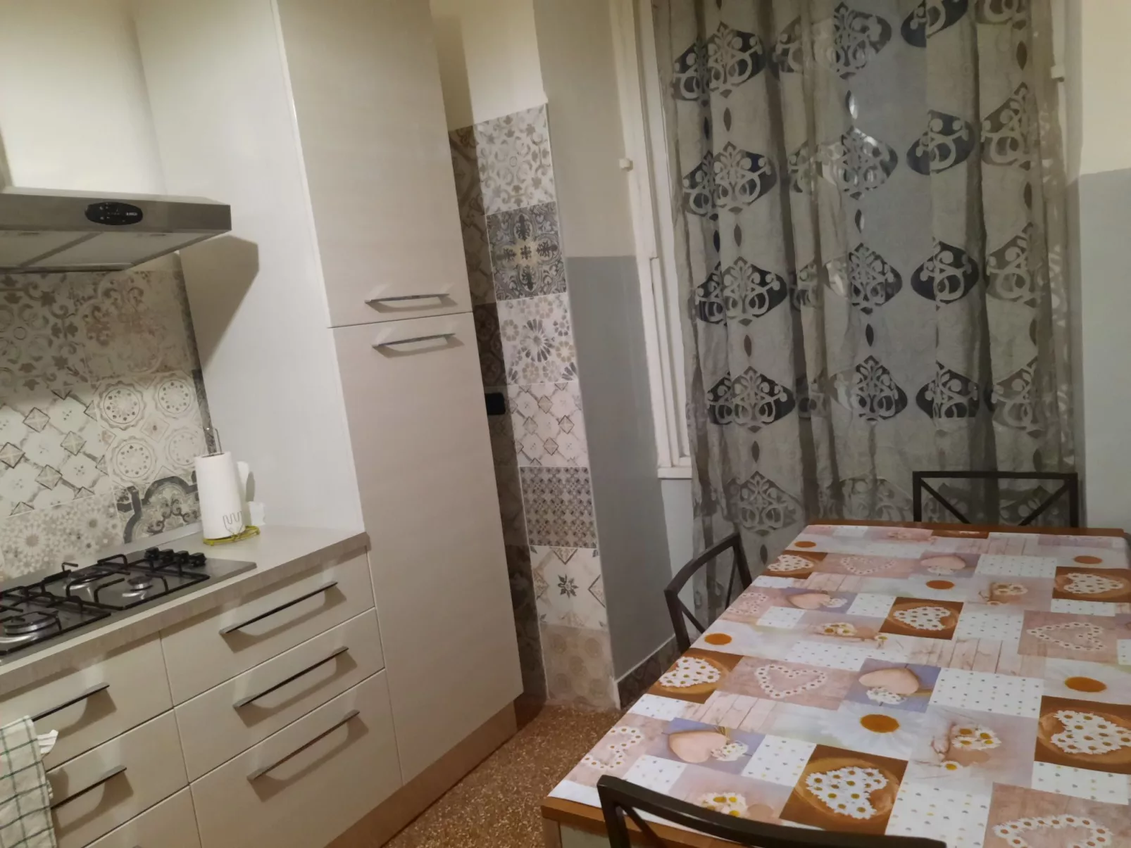 Für 4 Personen ca. 70 m&sup2; in Genua, Norditalien (Ligurien) - Image-tags.info