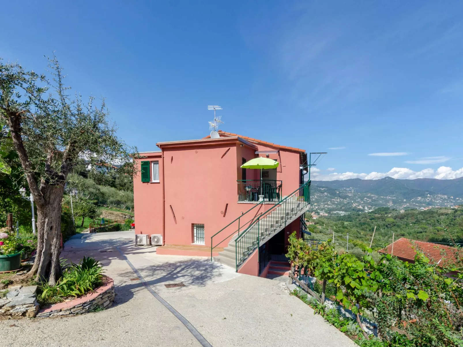 Gemütliche Wohnung mit Privatparkplatz - Image-tags.info