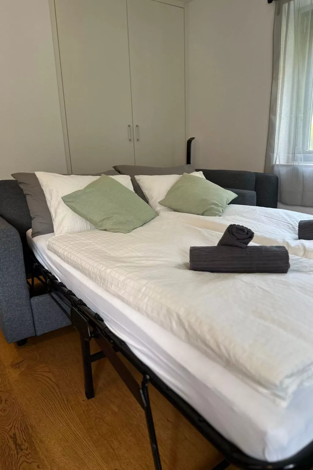 Work&Chill Wallis - Image-tags.info