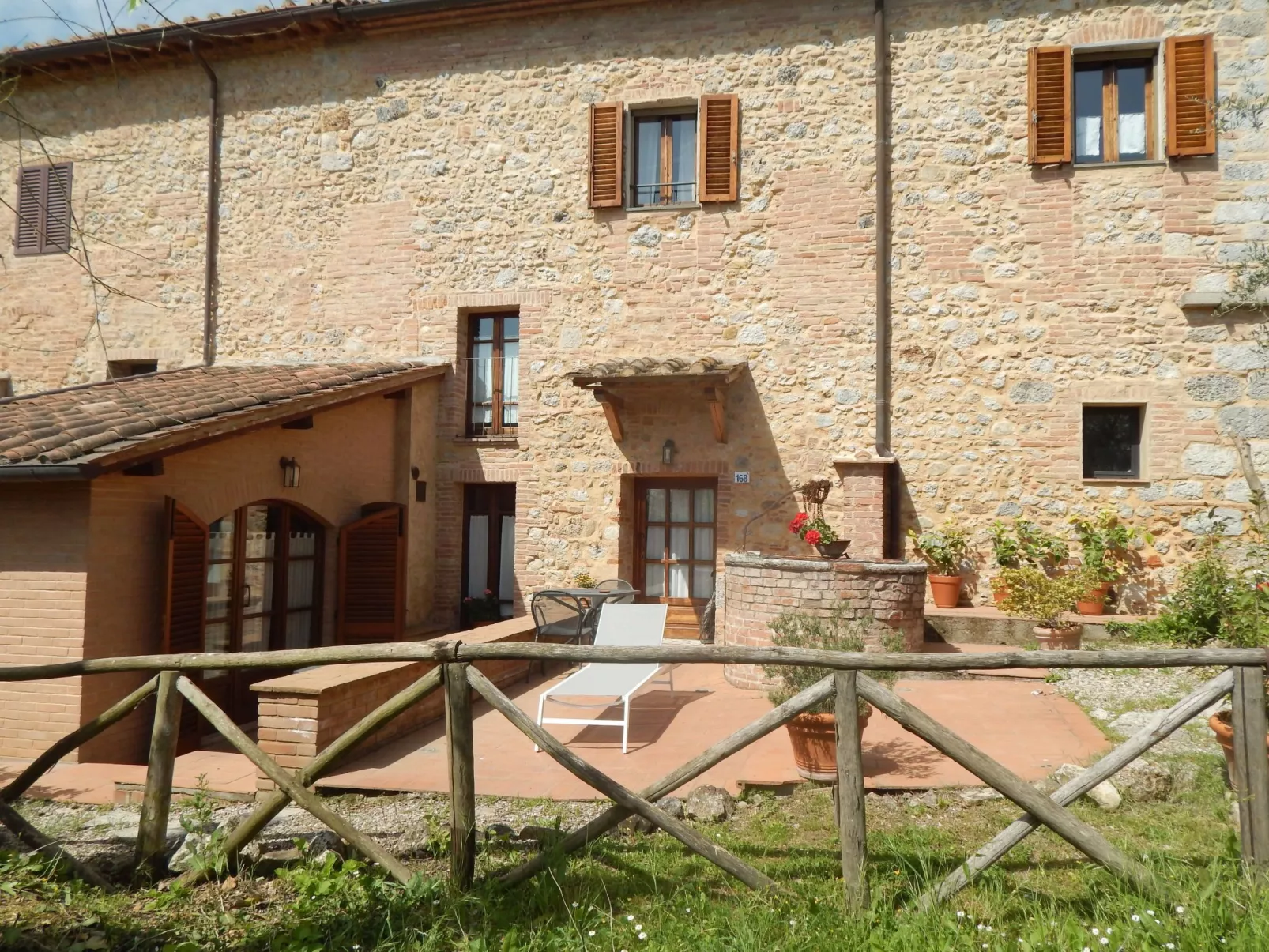 Wohnung auf dem Lande, 3 km vom Zentrum von Siena entfernt - Buiten