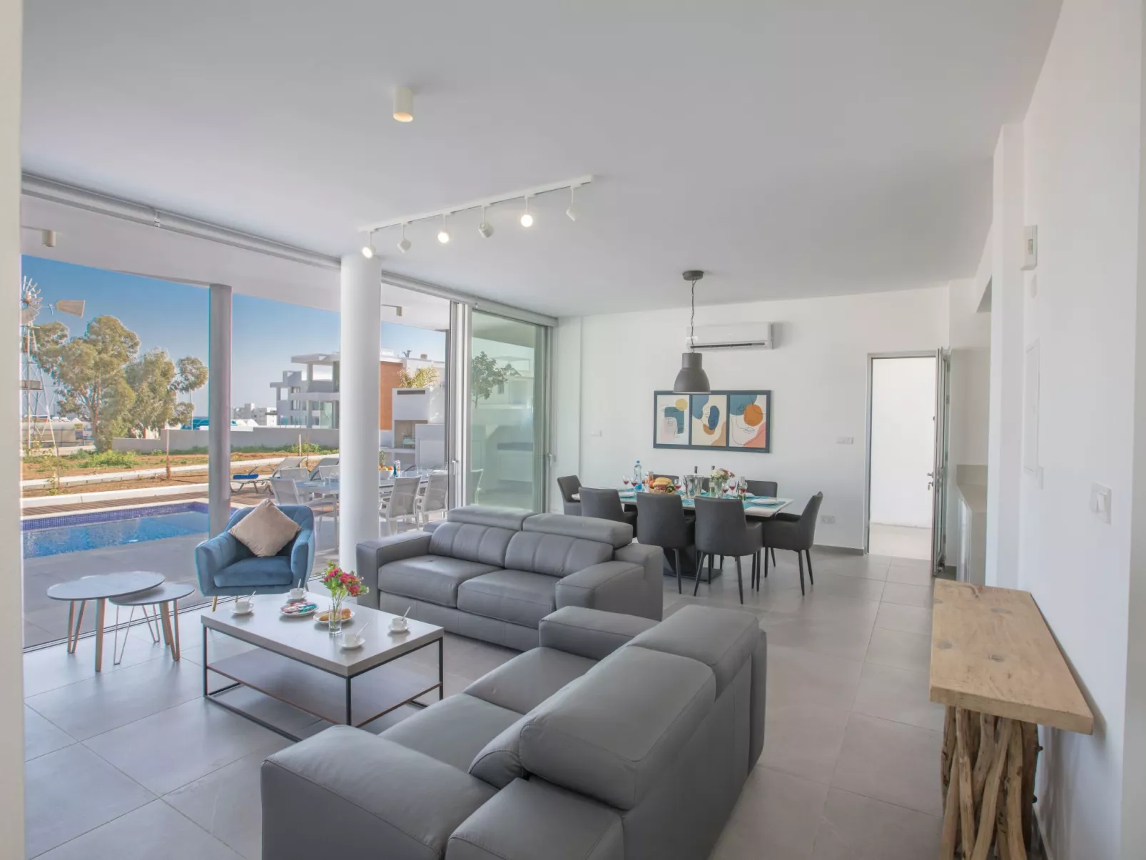 Schöne Villa Olivine Pearl OL5 mit Garten - Image-tags.info