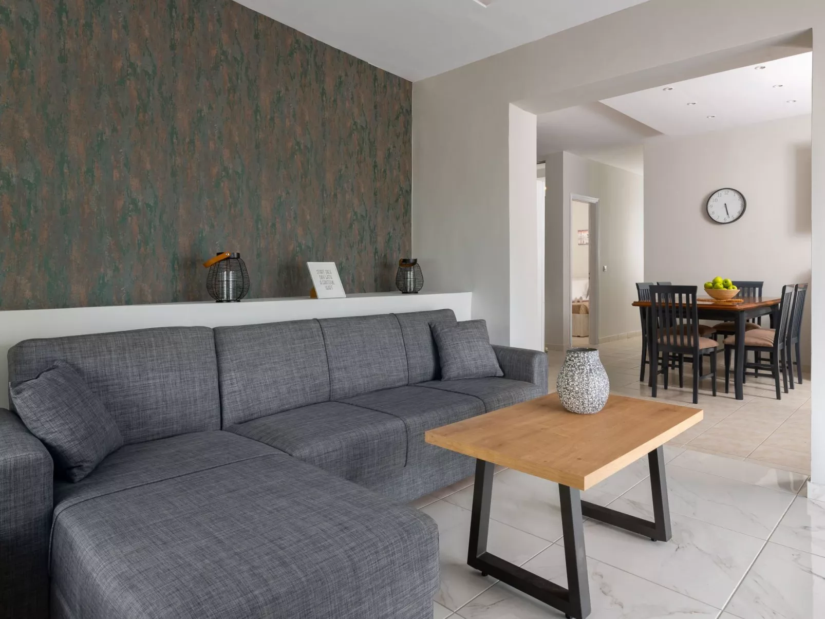 Athena PoolFront - Image-tags.info