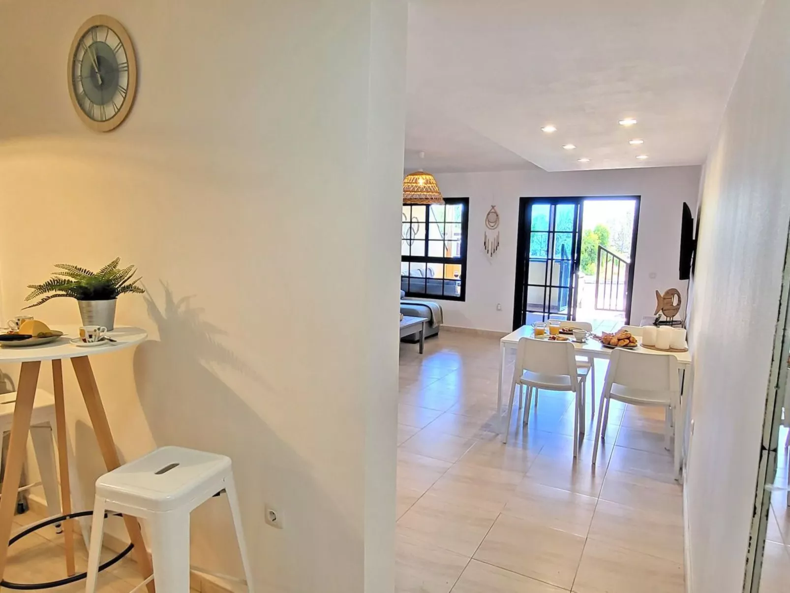 Bella Vista - Image-tags.info