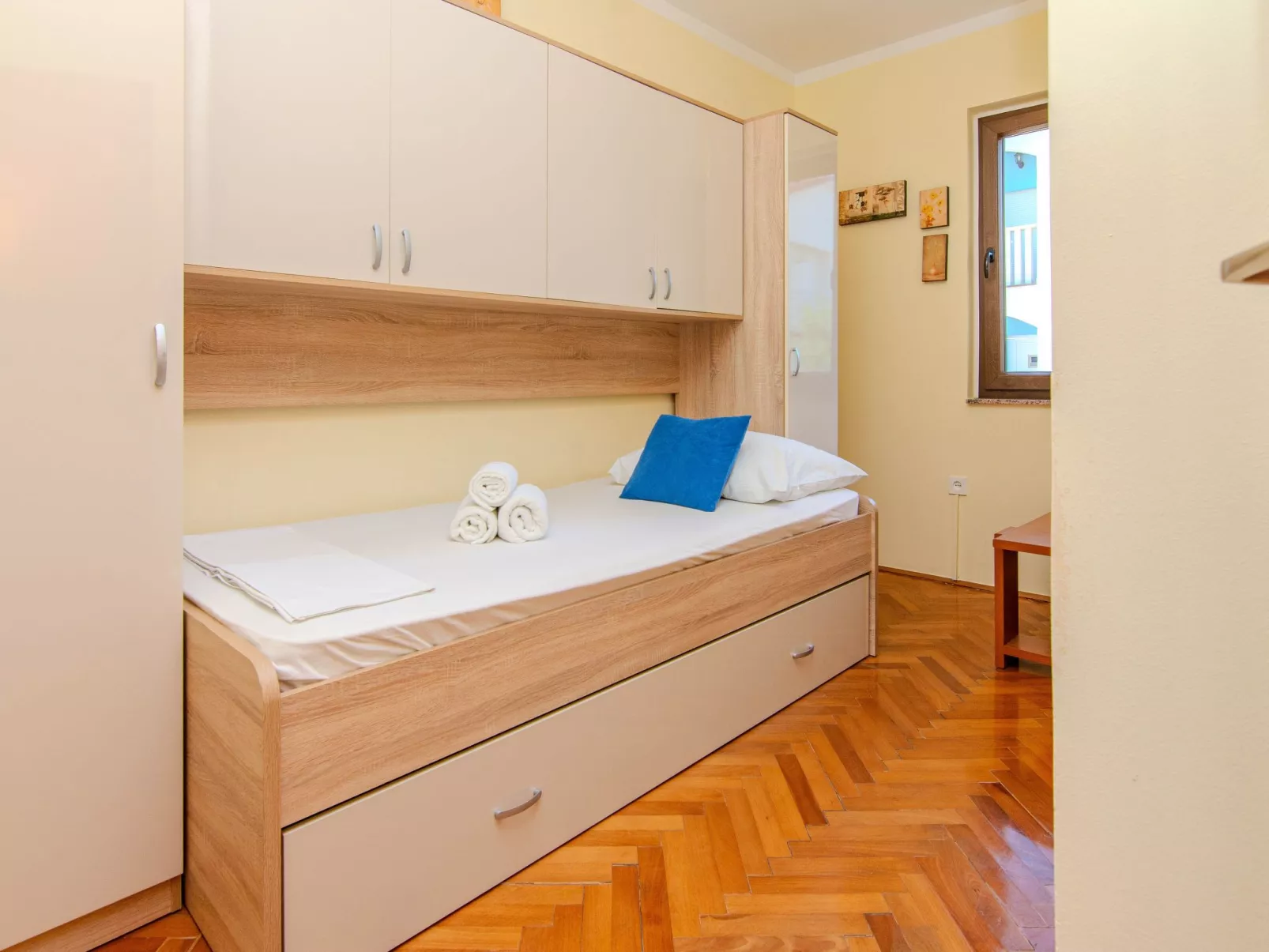 Holiday home Suric - Image-tags.info